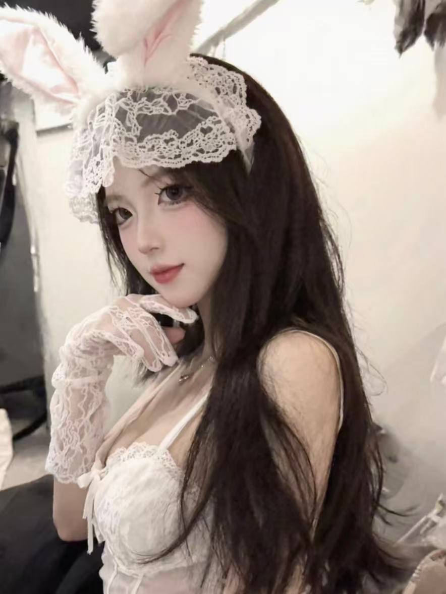 江西 南昌 18岁 153cm 83 B杯 抽烟纹身:有纹身 SM:否 无套:可 口交:否 过夜:可 同居:可 可飞:可 特点:眼睛大可爱