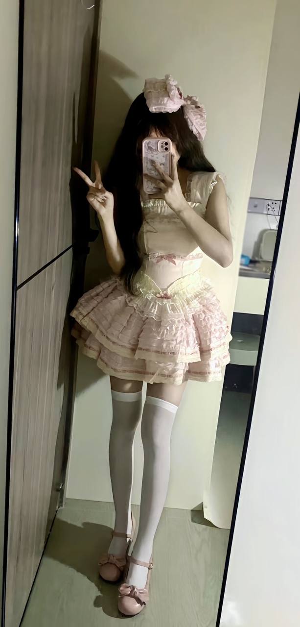 广东 广州 19岁 153cm 84 B杯 抽烟纹身:没 SM:是 无套:可 口交:可 过夜:可 同居:可 可飞:可 特点:年轻 小小只可爱萝莉 m小母狗 喜欢被哥哥调教 水多活好 喜欢掐脖子 可以穿制服 可双飞可3P