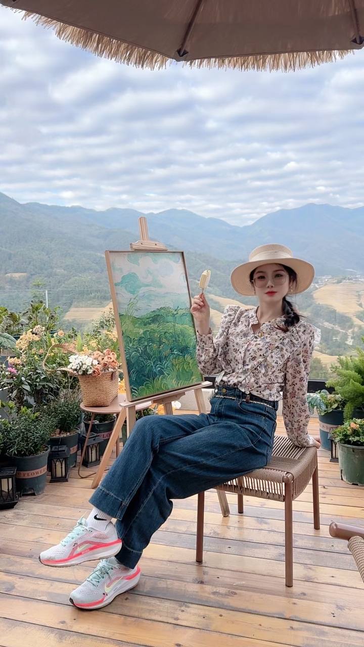 广东 深圳 28岁 158cm 85 B杯 抽烟纹身:否 SM:否 无套:否 口交:否 过夜:是 同居:是 可飞:否 特点:有女人味 懂事 活好 有分寸 找长期 可同居