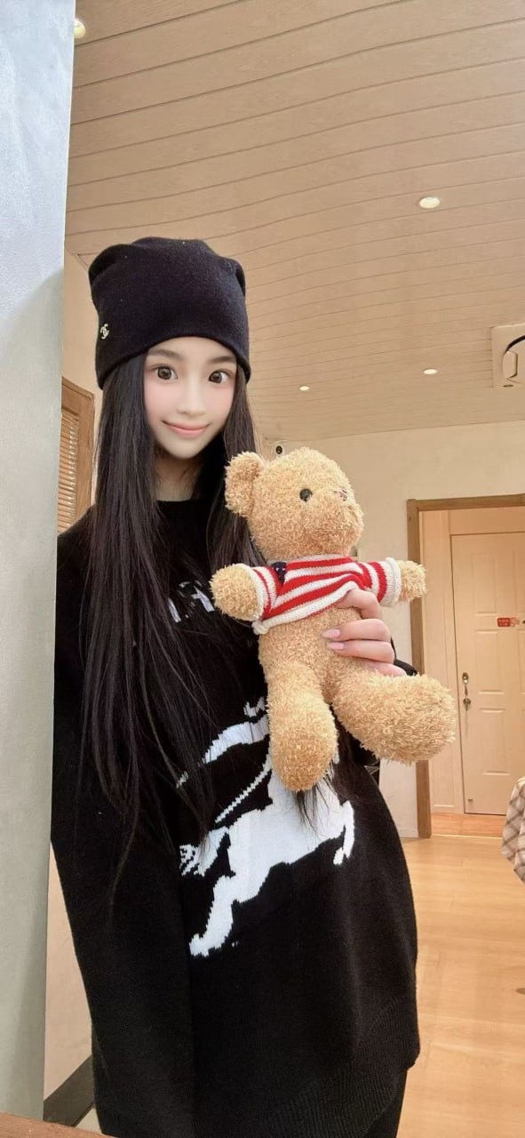 江苏 南通 23岁 160cm 94 B杯 抽烟纹身:否 SM:否 无套:否 口交:可 过夜:否 同居:可 可飞:可异地地区描述 特点:邻家小美第一次出来找 缺钱下海 乖巧听话 温柔体贴 懂事不粘人 懂得照顾人 会提供情绪价值 可甜可御 本人比照片好看 圈子干净 社交少 没有不良嗜好 相处起来让人安心 床上主动 水多 大长腿 声音好听 叫床一流 不是很过分的要求都可以满足老板 期待老板开发多姿势