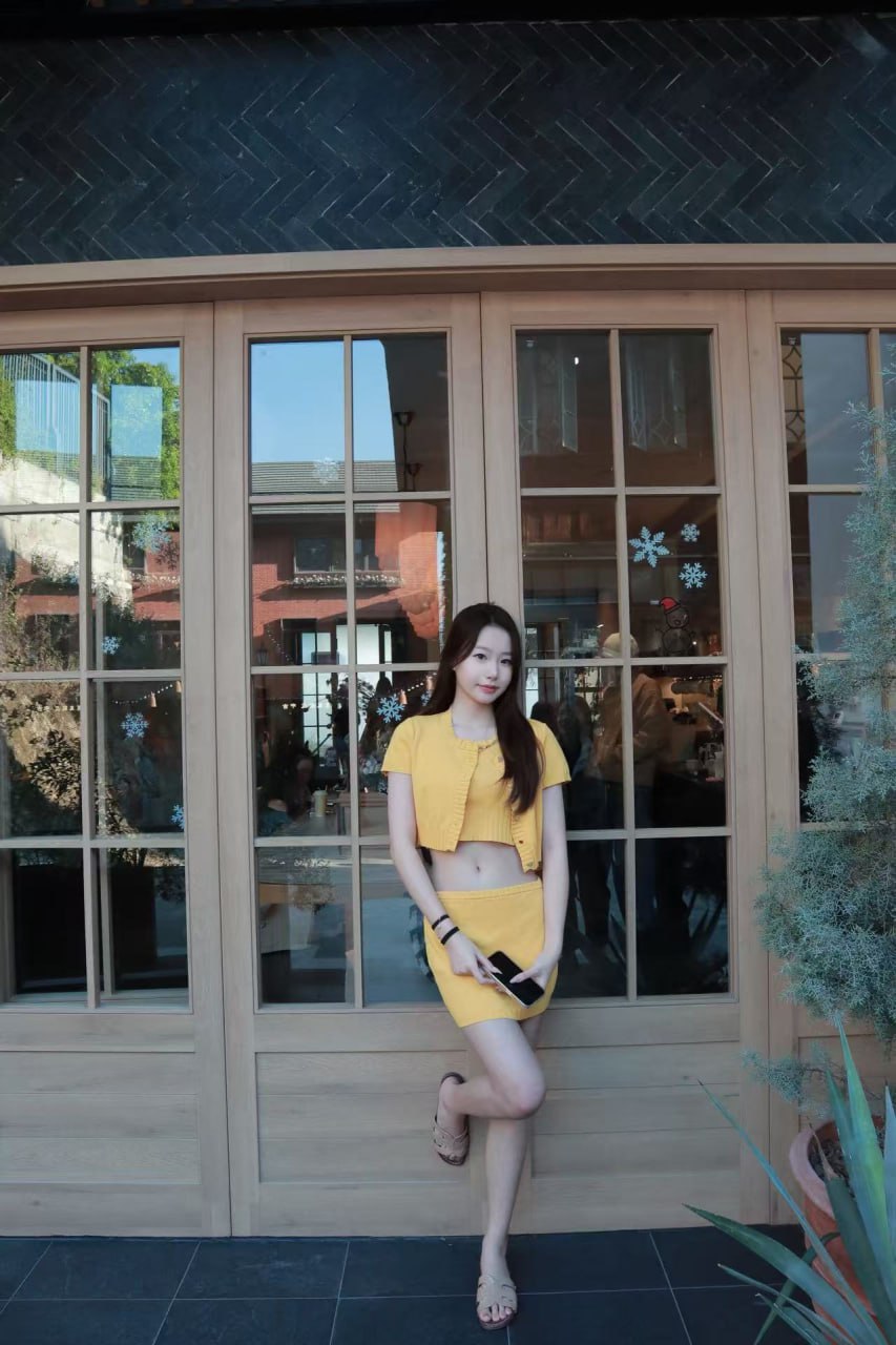 福建 福州 20岁 172cm 100 A杯 抽烟纹身:否 SM:否 无套:否 口交:可 过夜:否 同居:可 可飞:可 特点:女大 缺米第一次下海找 身材比好 嫩 粉 温柔可爱爱撒娇 情绪感给足 播音生