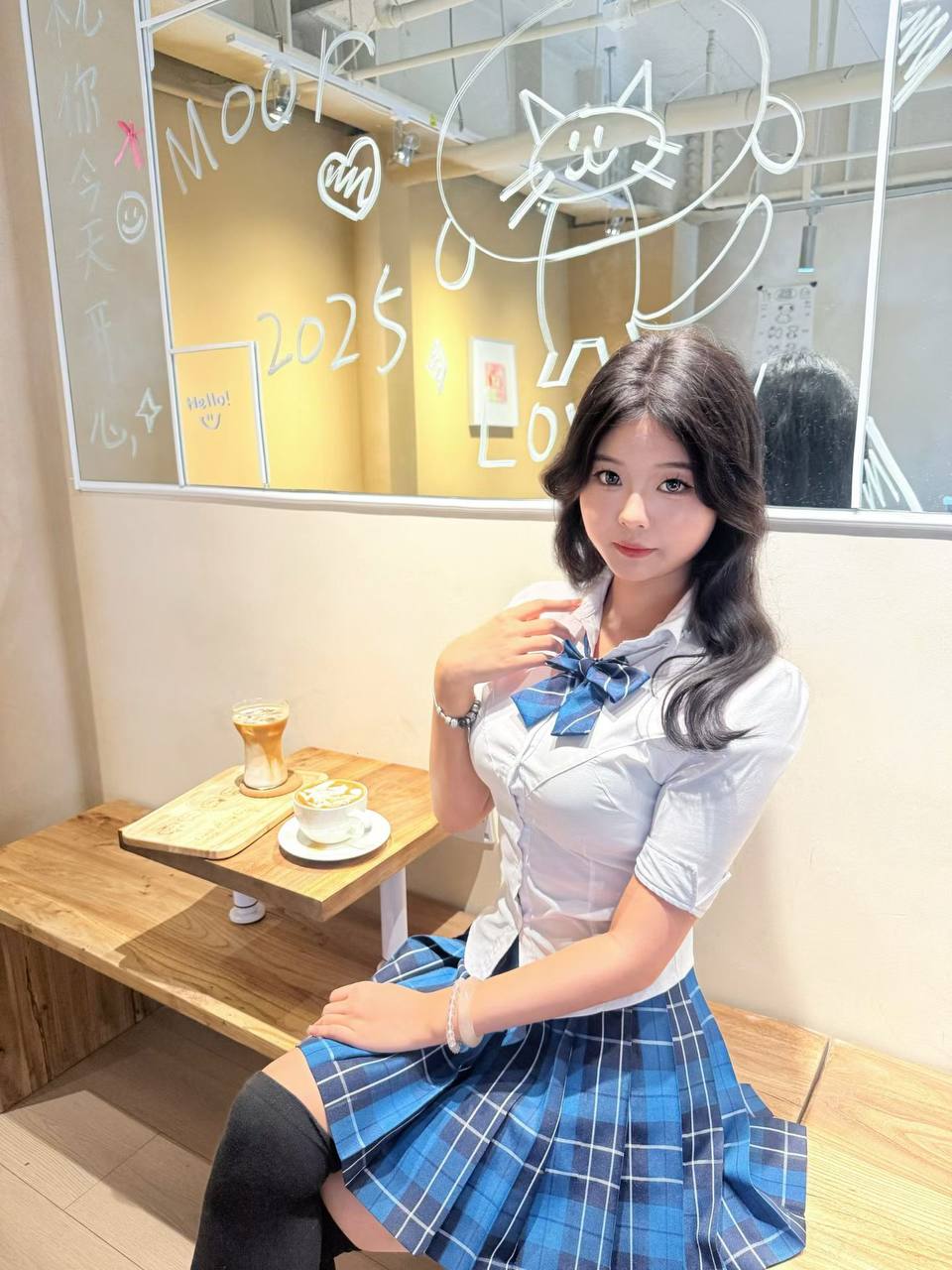 河北 沧州 5岁 165cm 104 C杯 抽烟纹身:无 SM:否 无套:否 口交:否 过夜:否 同居:是 可飞:可 特点:听话懂事 长得白嫩 熊又大又软 身材丰满 fan