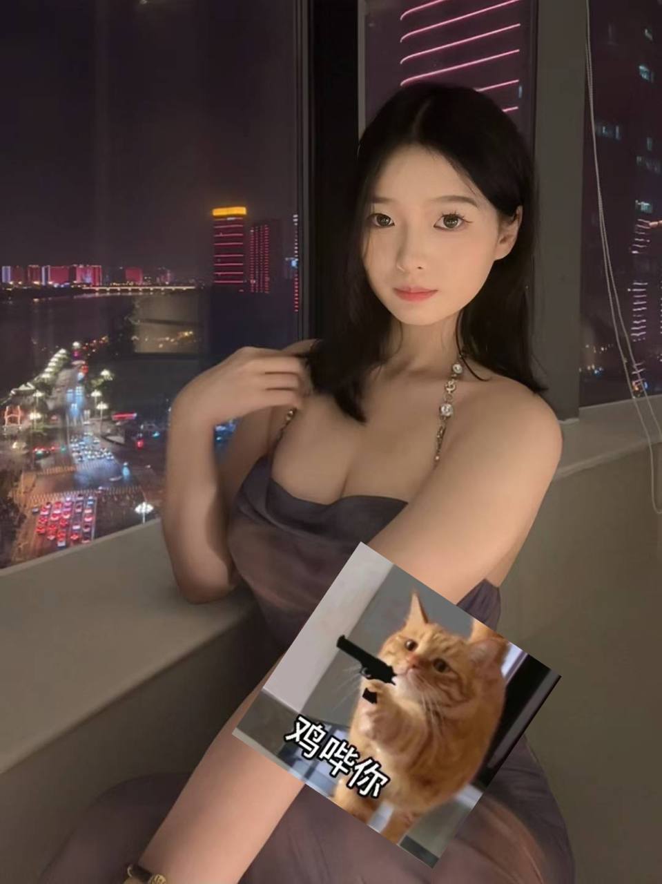 湖南 长沙 22岁 163cm 53 D杯 抽烟纹身:无纹身无抽烟 SM:否 无套:否 口交:否 过夜:否 同居:否 可飞:否 特点:性格温柔甜美 乖巧懂事 圈子干净 声音好听 喜欢跳舞 平时穿搭cos装 也喜欢穿黑丝 能驾驭御姐 身边的人都说我有气质 冷白皮 身材比例好 体质敏感 高潮时水多,纯天然熊大 配合程度高 会提供情绪价值