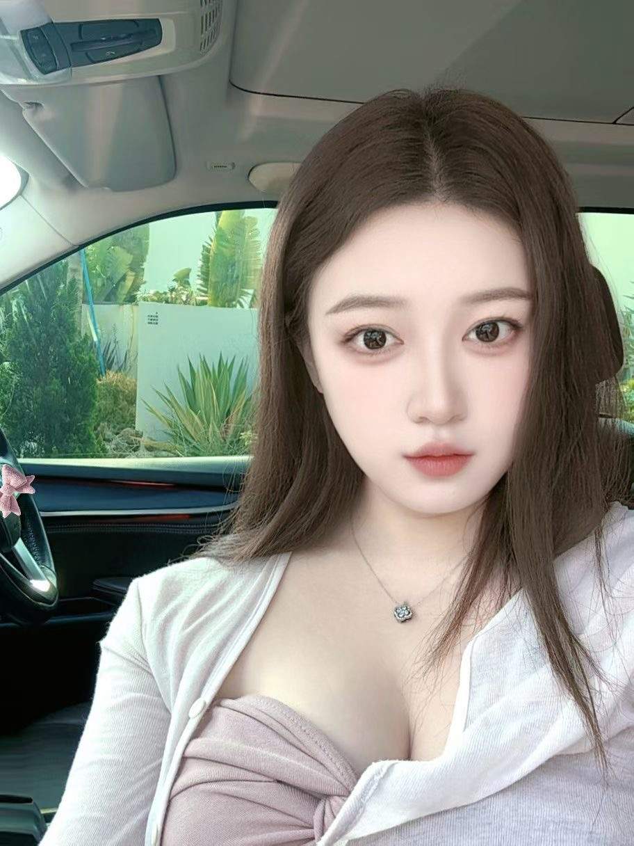 四川 成都 27岁 173cm 138 E杯 抽烟纹身:无纹身 SM:是 无套:可 口交:可 过夜:可 同居:可 可飞:可去港澳、可出村、可飞往其他城市 特点:可切换各种类型的小狗