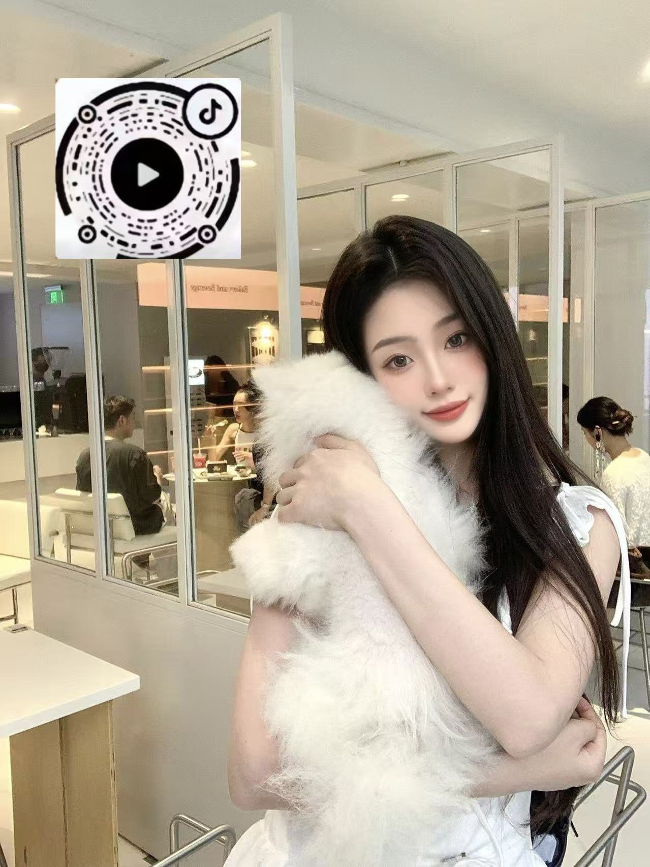 广东 深圳 2岁 155cm 95 C杯 抽烟纹身:有纹身 SM:是 无套:可 口交:可 过夜:可 同居:否 可飞:可 特点:温柔 听话 会配合老板 姿势多 会撒娇 主动 腰细屁股大 完美炮台 奶子挺 胸推 69 颜射 口爆 吞精 舔阴/肛 捆绑滴蜡 无套内🐍