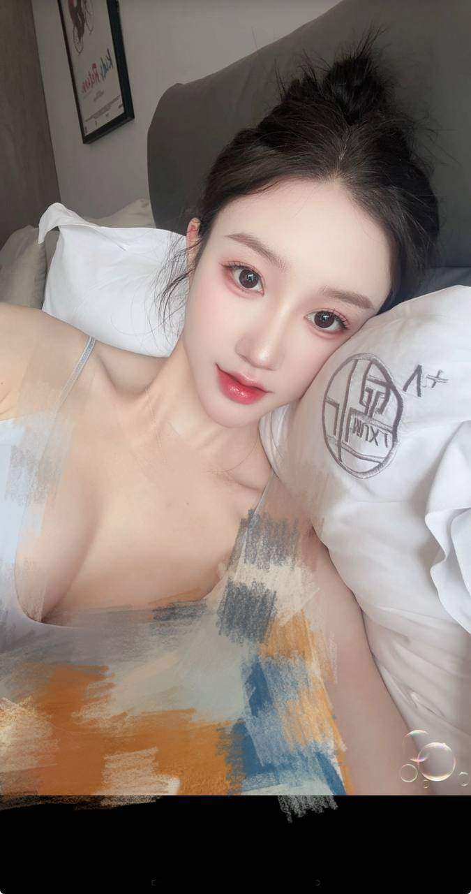 上海 上海 23岁 168cm 42 D杯 抽烟纹身:否 SM:否 无套:否 口交:可 过夜:可 同居:可 可飞:没有 特点:真D 配合度高