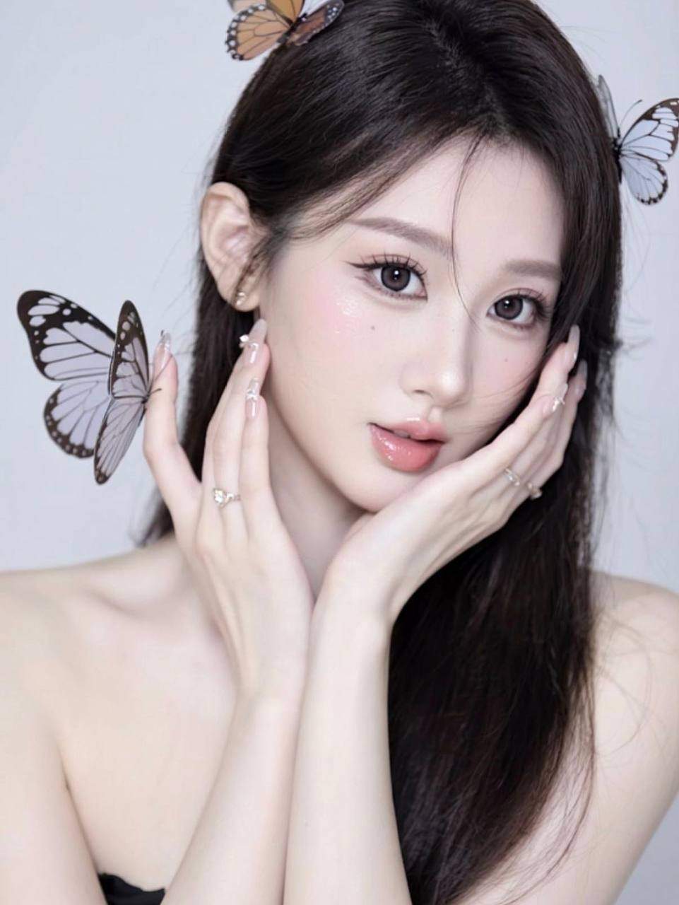 上海 上海 21岁 170cm 100 D杯 SM:否 无套:否 口交:可 过夜:可 同居:可 可飞:能 特点:钢琴十级 画画十级 古典舞六级 古筝六级 爱好看书 运动 插花 烘焙 高尔夫 纯天然无整容 真实大学生 211在读 温柔气质甜美性格好