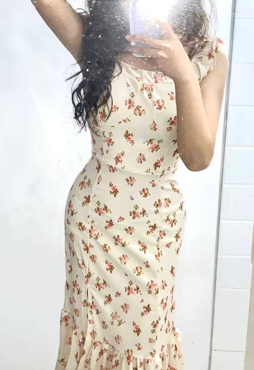 山东 青岛 21岁 160cm 106 C杯 抽烟纹身:不抽 SM:否 无套:否 口交:否 过夜:可 同居:否 可飞:否 特点:性格好 声音好听