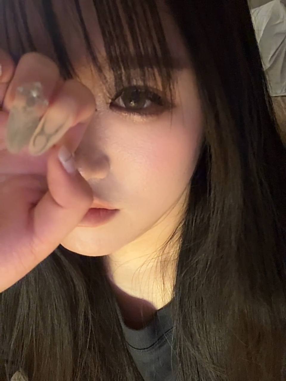 河北 石家庄 21岁 164cm 93 B杯 抽烟纹身:无纹身 SM:否 无套:可 口交:可 过夜:可 同居:否 可飞:可 特点:会韩语 韩语考级中 经常去韩国 可以伴游 敏感体质水很多 嫩 腿精 话唠 有分寸感