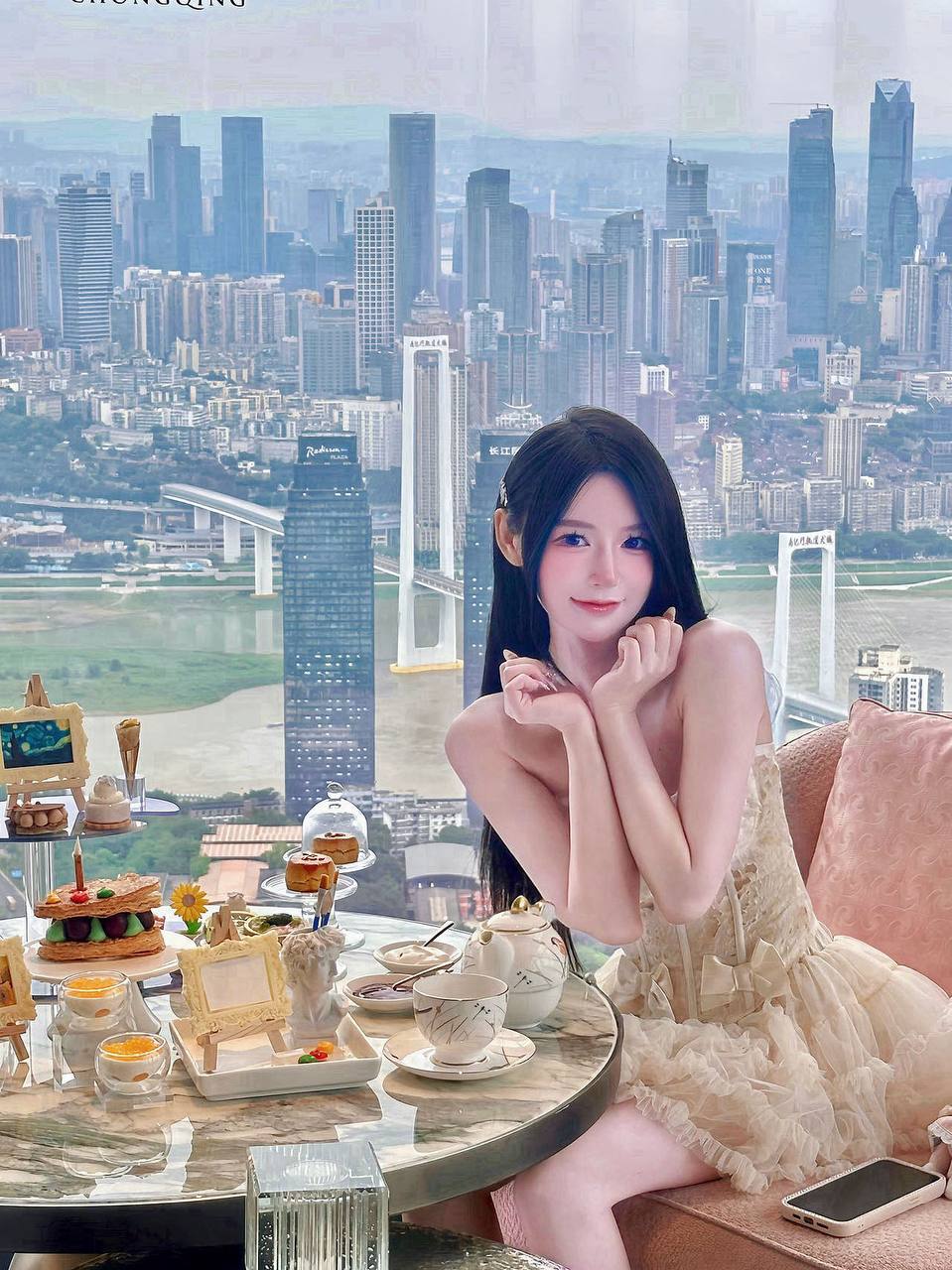 重庆 重庆 24岁 160cm 88 B杯 抽烟纹身:无 无套:可 口交:可 过夜:可 可飞:可 特点:性格好 开心轻松