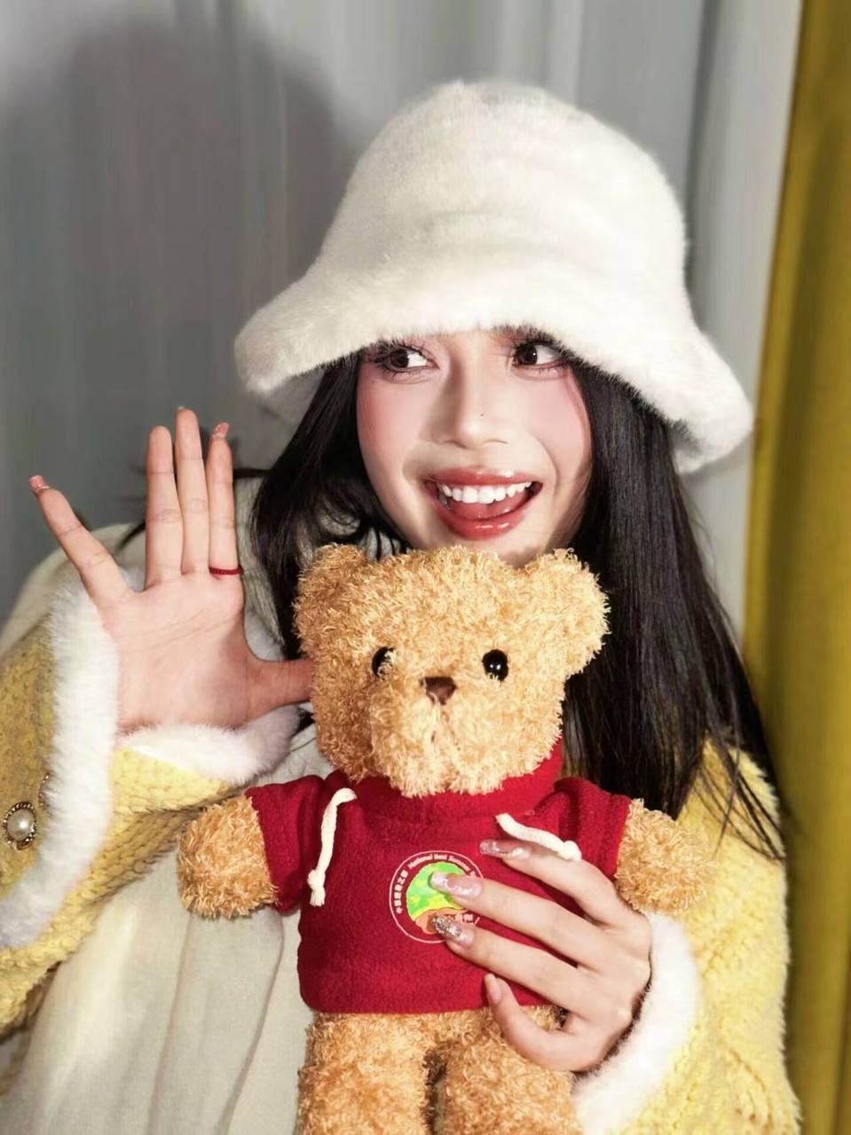 江苏 苏州 25岁 154cm 85 B杯 自由职业 为了以后的性福生活,希望前期能花点时间建立感情,平时能多爆金币更好 抽烟纹身:不抽烟 SM:不太清楚 无套:否 口交:可 过夜:可 同居:可 可飞:附近地区可 价格:30 特点:为了以后的性福生活,希望前期能花点时间建立感情,平时能多爆金币更好