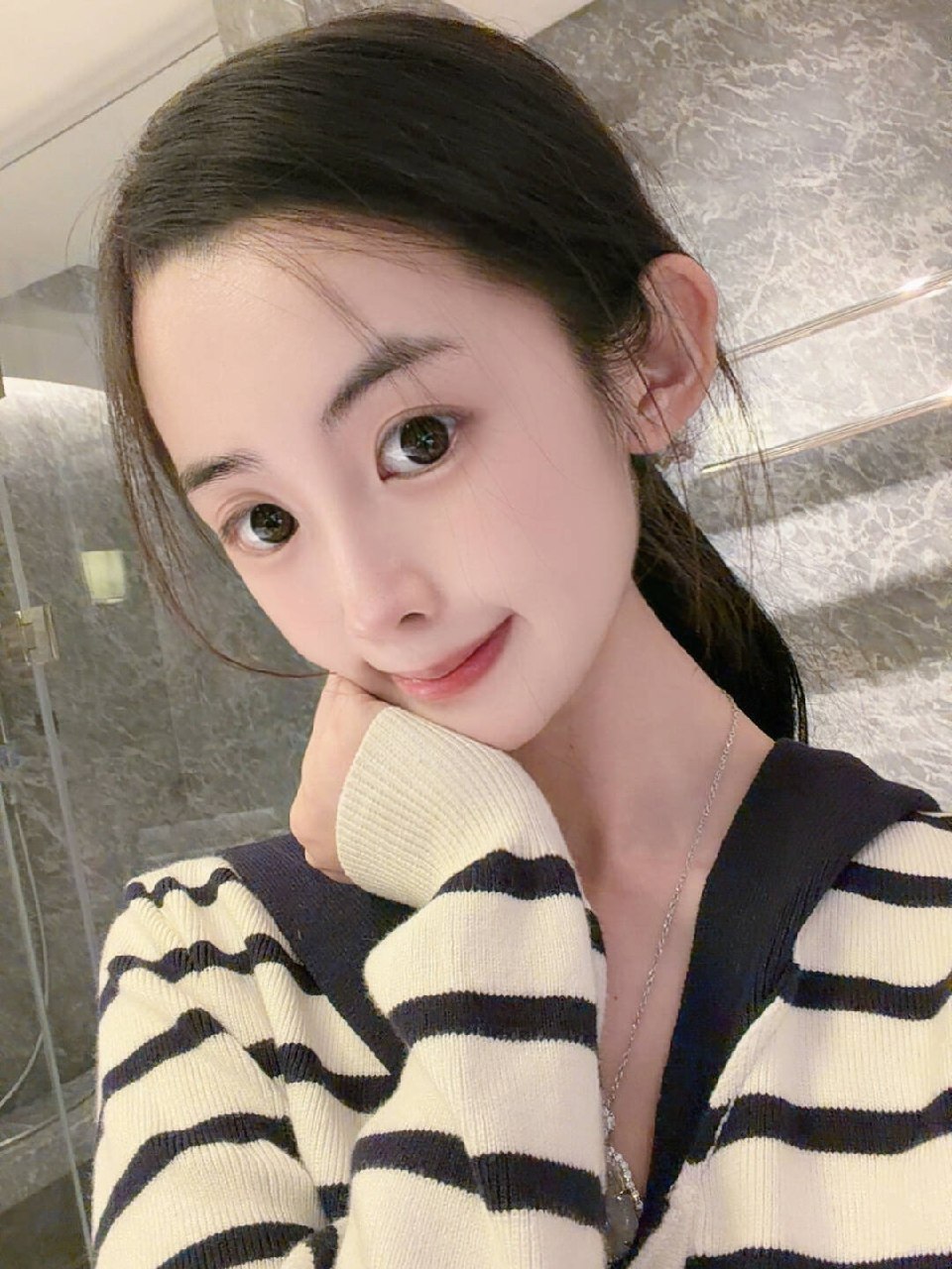 广东 佛山 22岁 162cm 81 A杯 无业 身材超级好 纯欲系妹子 皮肤白皙 有素质懂礼貌 私下放得开 顶级榨精尤物 反差大 身材比例好 有m倾向可开发 抽烟纹身:无抽烟有纹身 SM:轻m 无套:可 口交:可 过夜:可 同居:否 可飞:能 价格:5 特点:身材超级好 纯欲系妹子 皮肤白皙 有素质懂礼貌 私下放得开 顶级榨精尤物 反差大 身材比例好 有m倾向可开发