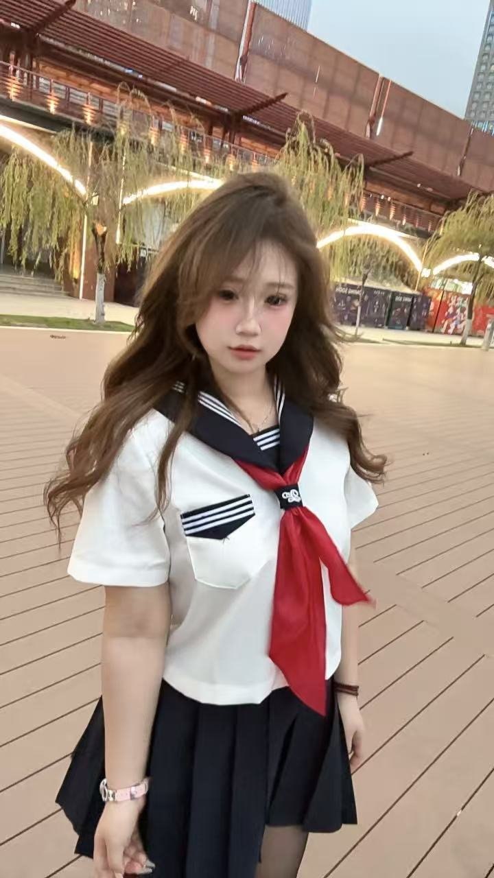 广东 佛山 8岁 164cm 122 C杯 化妆师 胸大,听话,可sm 会提供情绪价值 SM:是 无套:可 口交:可 过夜:可 同居:可 可飞:可 价格:10 特点:胸大,听话,可sm 会提供情绪价值