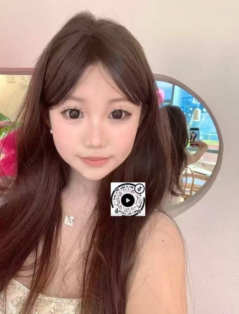 云南 昆明 官渡区 18岁 163cm 120 D杯 学生 童颜巨乳 沙漏腰完美炮台 喜欢出cos 也喜欢户外运动 会哄人 情绪价值拉满 不会让对方尴尬 水多活好 奶子大可以夹住哥哥 可颜射 舔阴/肛 强行自慰 剃毛 cos 抽烟纹身:无 SM:否 无套:可 口交:可 过夜:可 同居:否 可飞:可 价格:3.5 特点:童颜巨乳 沙漏腰完美炮台 喜欢出cos 也喜欢户外运动 会哄人 情绪价值拉满 不会让对方尴尬 水多活好 奶子大可以夹住哥哥 可颜射 舔阴/肛 强行自慰 剃毛 cos