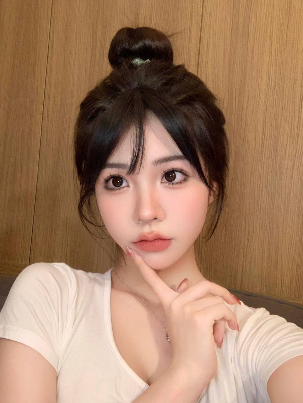广东 深圳 23岁 171cm 49 C杯 化妆助理 温柔懂事,皮肤白,0整纯天然 抽烟纹身:无 SM:否 无套:可 口交:可 过夜:可 同居:可 可飞:可 价格:15 特点:温柔懂事,皮肤白,0整纯天然