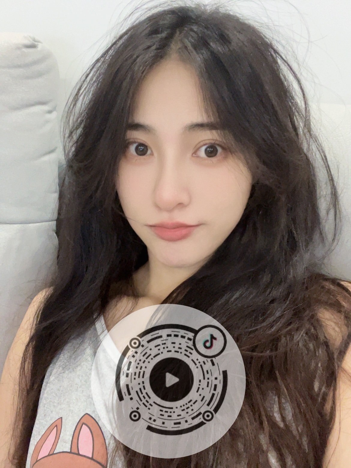 四川 西昌 29岁 168cm 92 A杯 工作 身材好 高挑 白 温柔可人 抽烟纹身:无抽烟有纹身 SM:否 无套:否 口交:可 过夜:可 同居:可 可飞:可 价格:10 特点:身材好 高挑 白 温柔可人