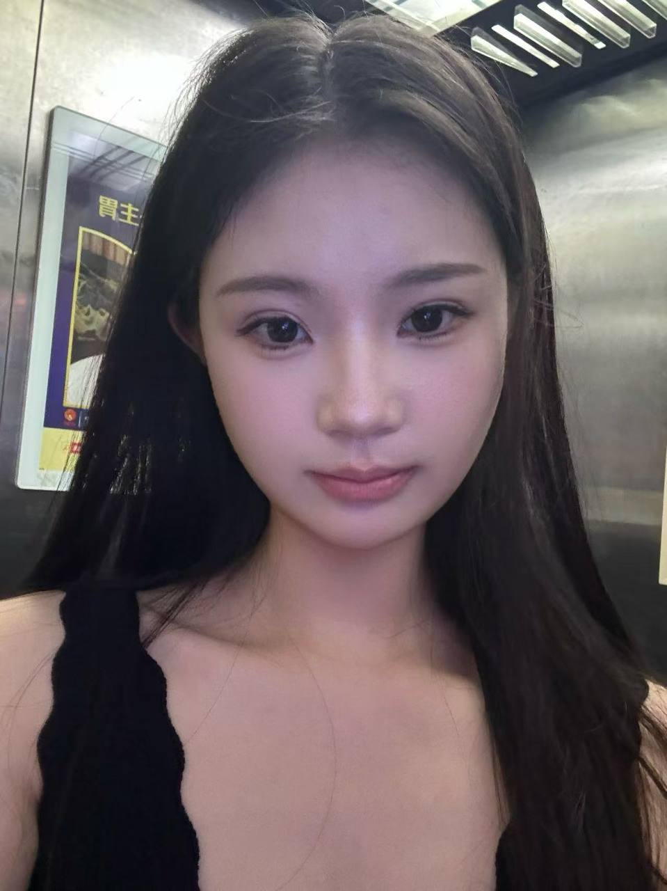 上海 上海 23岁 165cm 95 B杯 刚毕业 时间自由,性格比较温柔乖巧,属于小女人类型 SM:否 无套:否 口交:可 过夜:可 同居:否 可飞:江浙沪 价格:15 特点:时间自由,性格比较温柔乖巧,属于小女人类型
