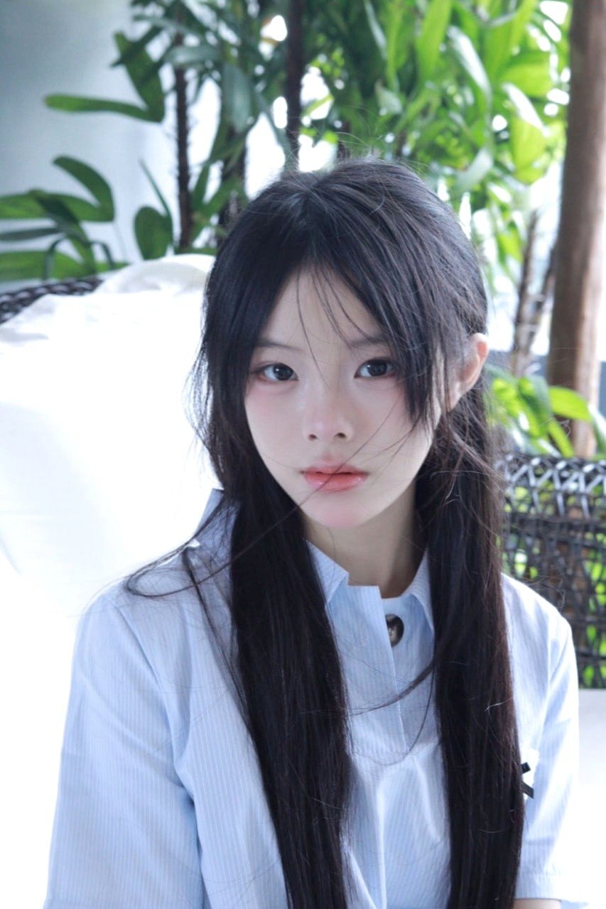江西 南昌 18岁 162cm 90 B杯 抽烟纹身:无 SM:否 无套:否 口交:可 过夜:可 同居:可 可飞:可 价格:18