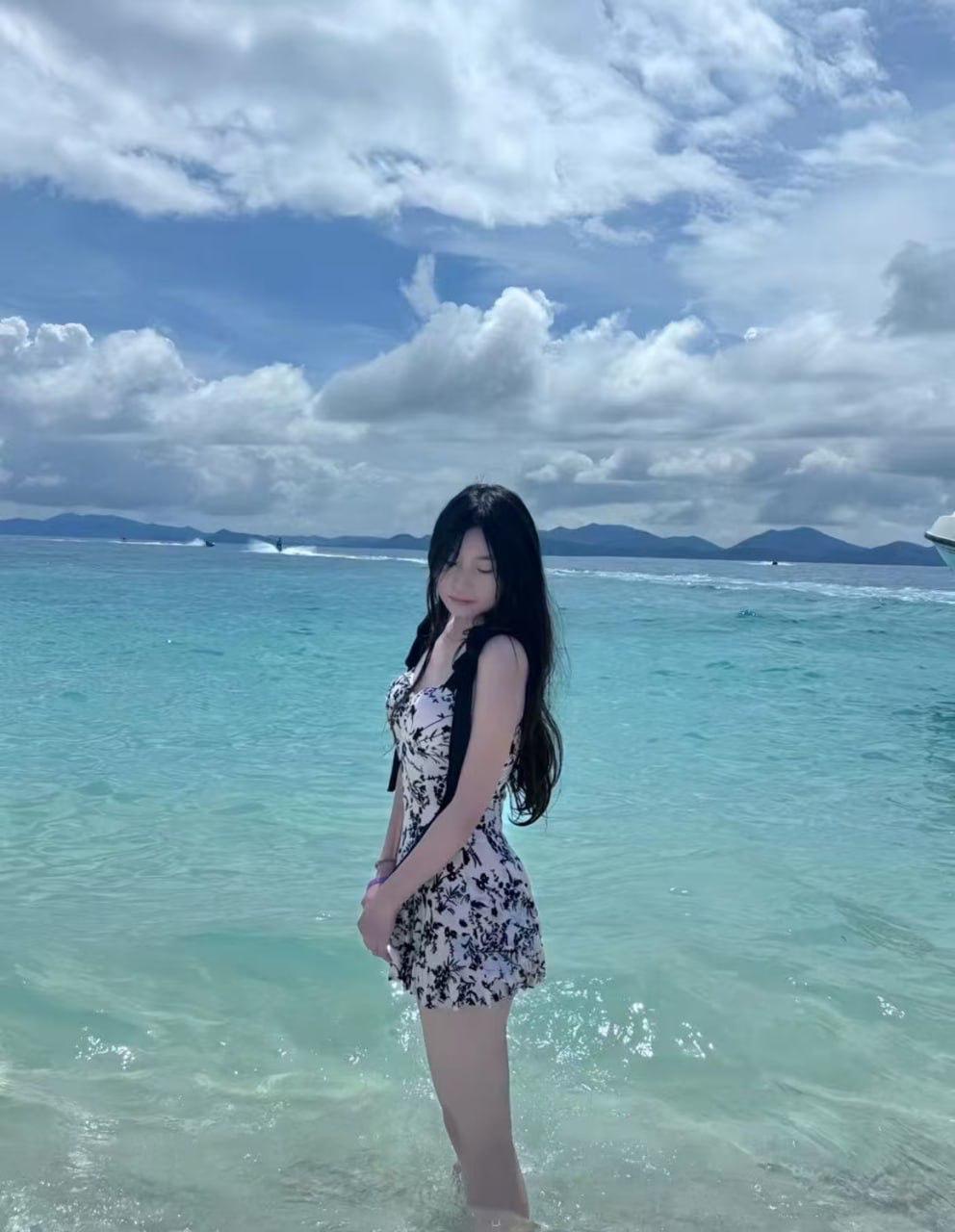 浙江 杭州 22岁 160cm 55 B杯 无 甜美风 jk 女仆 脚好看 抽烟纹身:无 SM:是 无套:否 口交:可 过夜:可 同居:可 可飞:可 价格:5 特点:甜美风 jk 女仆 脚好看
