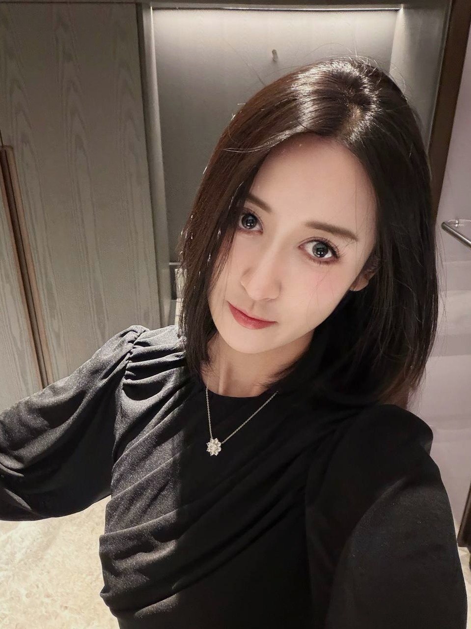 北京 北京 24岁 165cm 90 B杯 自由职业 会给情绪价值 乖巧听话 可口 可无套,不死鱼 叫床好听 骚的飞起 身材颜值双绝 人间极品,老板可以自行开发多种玩法 期待老板来解锁不同姿势 懂得付出陪伴和情绪价值 抽烟纹身:无 SM:否 无套:可 口交:可 过夜:可 同居:可 可飞:可以 价格:10-15 特点:会给情绪价值 乖巧听话 可口 可无套,不死鱼 叫床好听 骚的飞起 身材颜值双绝 人间极品,老板可以自行开发多种玩法 期待老板来解锁不同姿势 懂得付出陪伴和情绪价值