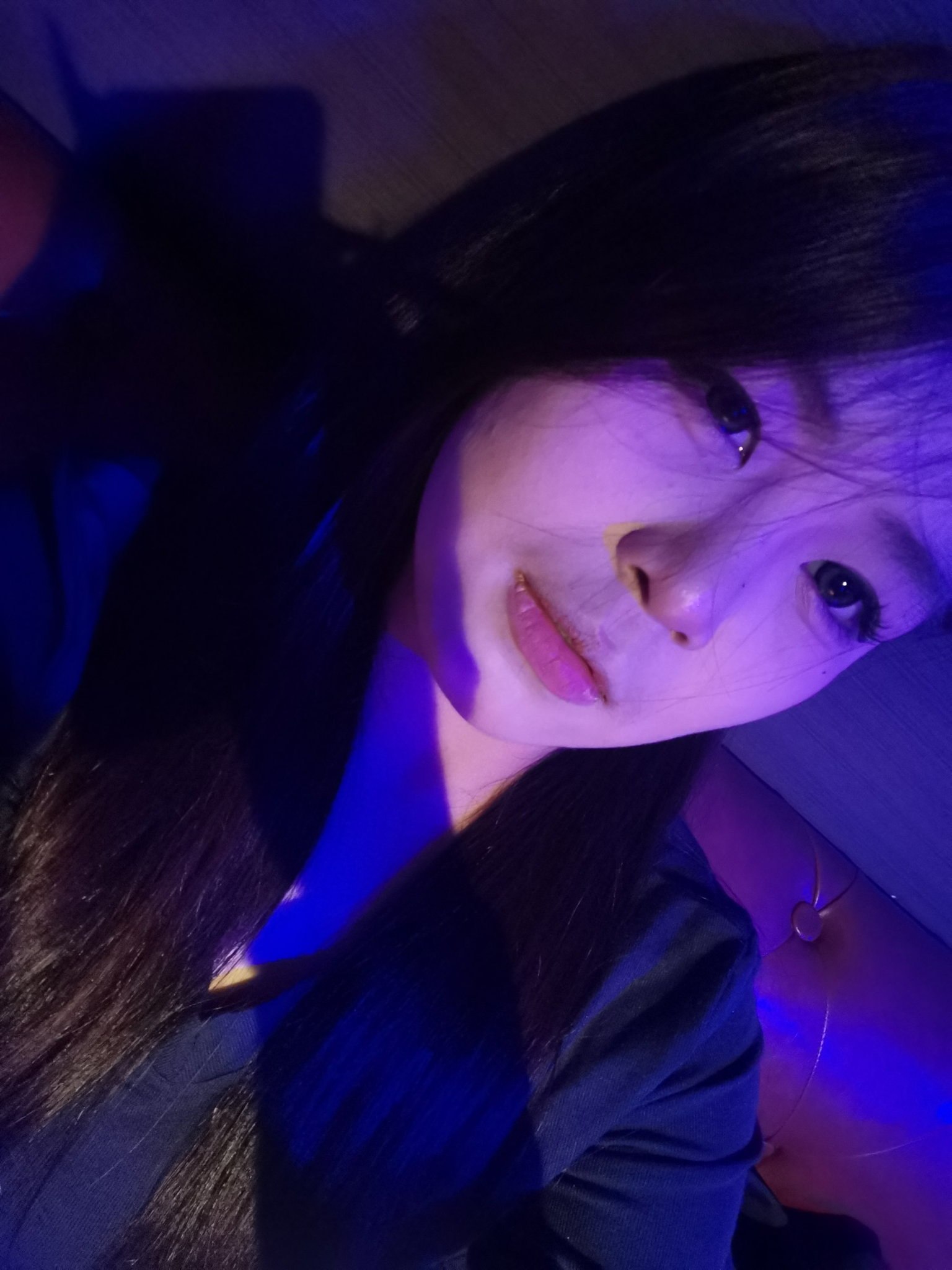 陕西 西安 19岁 163cm 112 C杯 无 妹子初下海,懂事听话配合度高,原装大车灯柔软无比,比较紧容易高潮,叫床声甜美,兴奋了淫语不断 SM:否 无套:否 口交:可 过夜:可 可飞:否 价格:14 特点:妹子初下海,懂事听话配合度高,原装大车灯柔软无比,比较紧容易高潮,叫床声甜美,兴奋了淫语不断