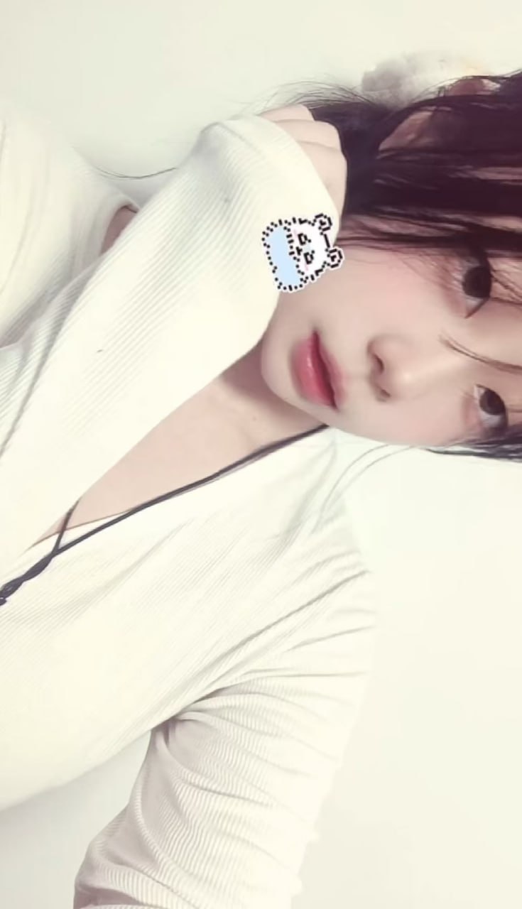 山东 济南 18岁 168cm 110 C杯 学生 前凸后翘,酒杯腿,幽默,有趣,会口,喜欢旅游徒步冒险运动 抽烟纹身:无 SM:是 无套:否 口交:可 过夜:可 同居:否 可飞:可 价格:40 特点:前凸后翘,酒杯腿,幽默,有趣,会口,喜欢旅游徒步冒险运动