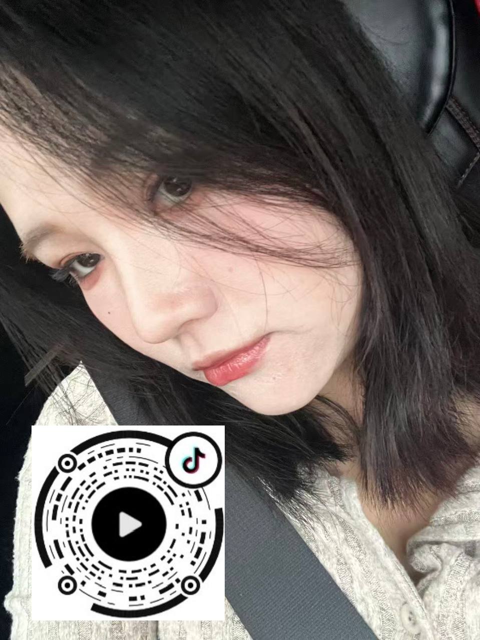 山东 临沂 160cm 130 B杯 无 女友类型,提供情绪价值,会唱歌,可以陪打游戏 抽烟纹身:无抽烟有纹身 SM:否 无套:否 口交:可 过夜:可 同居:否 可飞:可 价格:6.5 特点:女友类型,提供情绪价值,会唱歌,可以陪打游戏