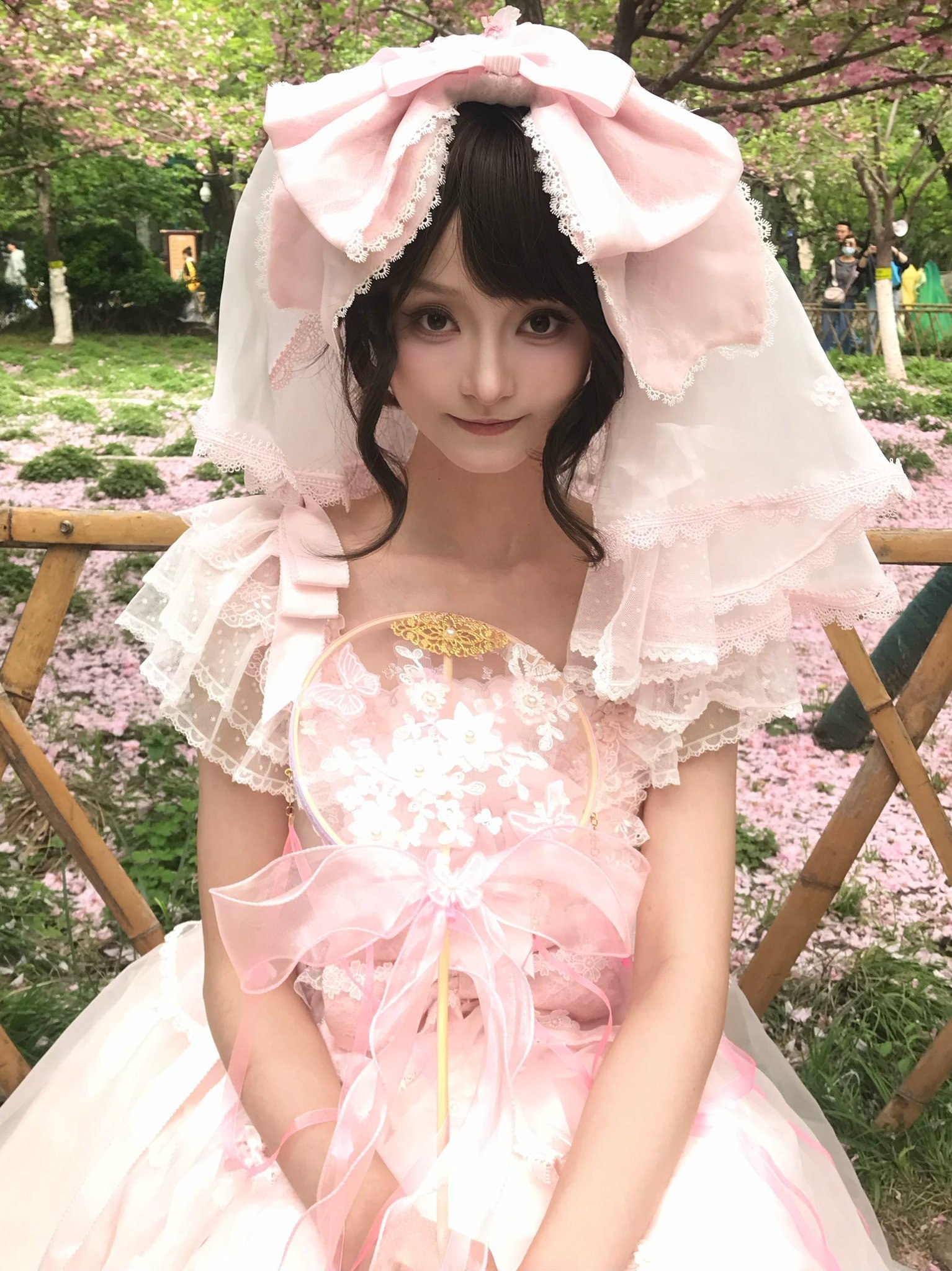 山东 济南 24岁 173cm 100 B杯 自由职业 SM:否 无套:否 口交:否 过夜:可 同居:可 可飞:可 价格:50
