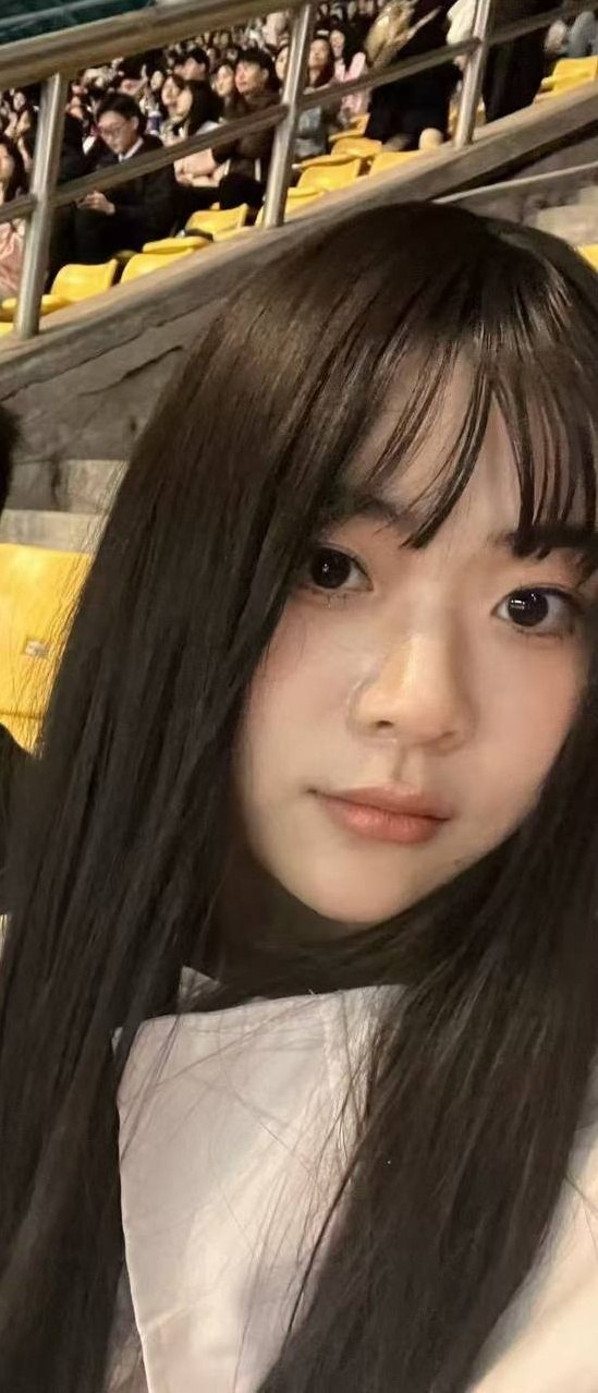 浙江 义乌 23岁 163cm 106 B杯 自由 情绪价值好,性格好 抽烟纹身:无 SM:否 无套:否 口交:可 过夜:可 同居:可 可飞:可(尽量省内) 价格:15 特点:情绪价值好,性格好