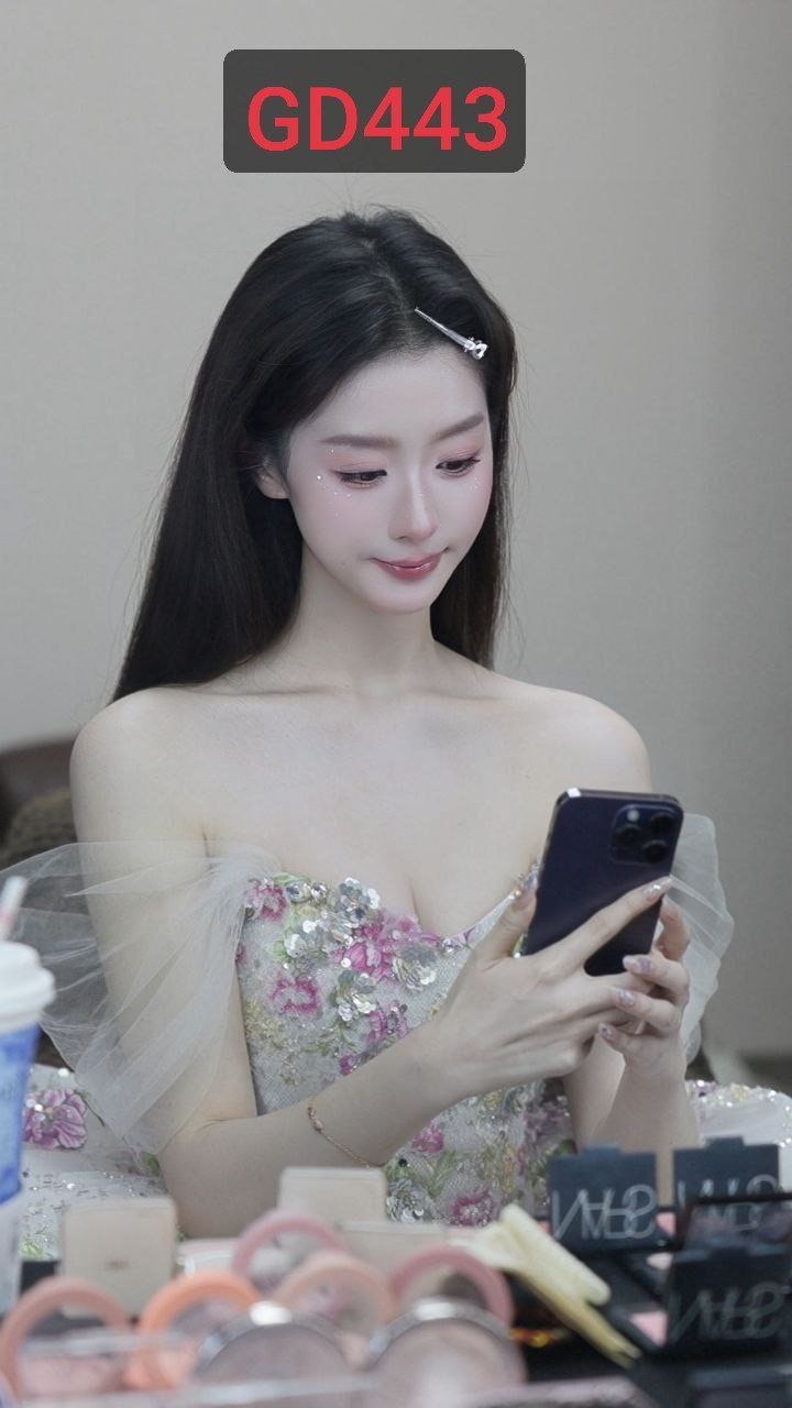 上海 上海 22岁 172cm 50 D杯 学生 白小纯 反差童颜巨乳真胸D 蜜桃臀 肉感皮肤白 瘦而不柴 从头到脚无注射无整容 无纹身不抽烟 声音温柔好听 兼职主播/约拍/礼仪/婚样/装造/模特 全网10w粉 清纯乖巧初恋感主动细心体贴 e人会提供情绪价值 可素颜视频验证本人 元气少女爱运动游泳撸铁 五官立体 头小脸小不上镜 本人比照片好看很多 学信网学历可查 日语专业n2水平 可日常交 抽烟纹身:无 SM:是 无套:否 口交:可 过夜:可 同居:可 可飞:可 新马泰日韩 价格:40 特点:白小纯 反差童颜巨乳真胸D 蜜桃臀 肉感皮肤白 瘦而不柴 从头到脚无注射无整容 无纹身不抽烟 声音温柔好听 兼职主播/约拍/礼仪/婚样/装造/模特 全网10w粉 清纯乖巧初恋感主动细心体贴 e人会提供情绪价值 可素颜视频验证本人 元气少女爱运动游泳撸铁 五官立体 头小脸小不上镜 本人比照片好看很多 学信网学历可查 日语专业n2水平 可日常交