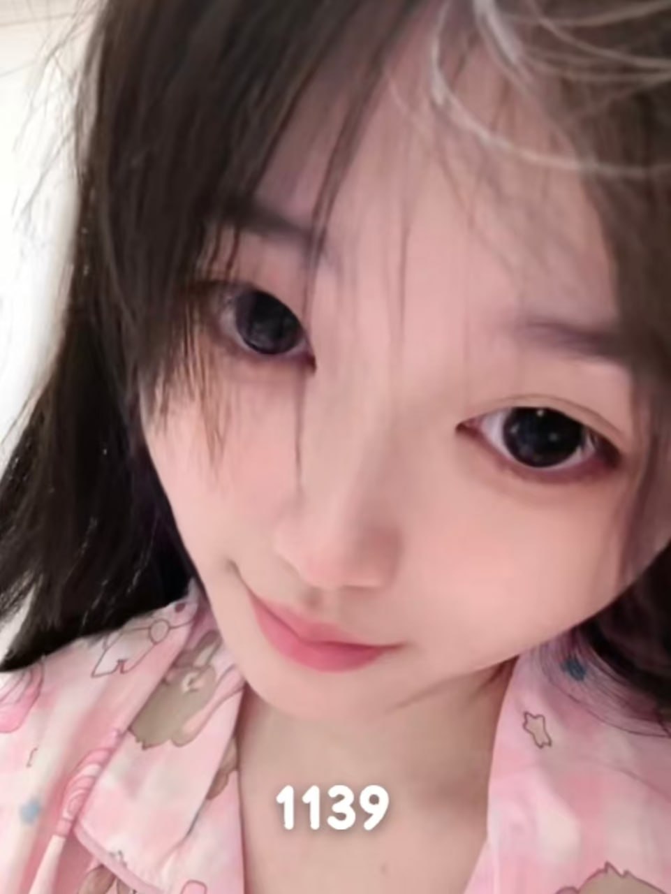 江西 南昌 19岁 168cm 96 C杯 学生 性格好 好说话 听话 抽烟纹身:无 SM:否 无套:可 口交:可 过夜:可 同居:否 可飞:可(附近周边) 价格:10 特点:性格好 好说话 听话