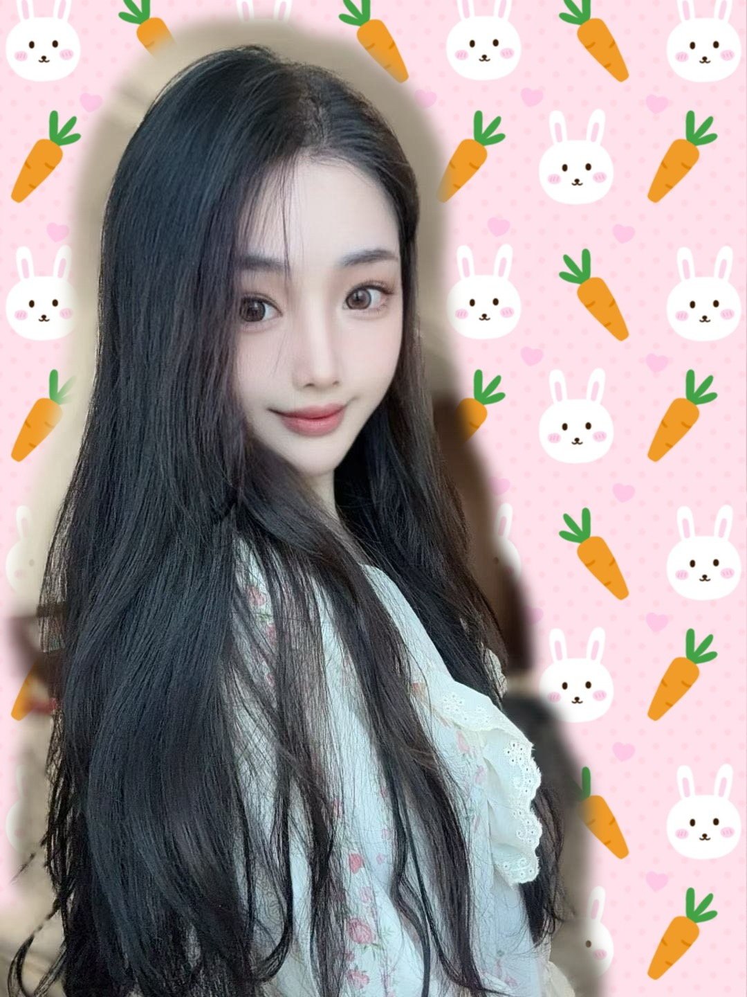 广东 广州 20岁 165cm 46 C杯 学生 动静皆宜,可活泼娇俏亦可温婉可人 抽烟纹身:无 SM:否 无套:否 口交:可 过夜:可 同居:可 可飞:能 价格:20 特点:动静皆宜,可活泼娇俏亦可温婉可人