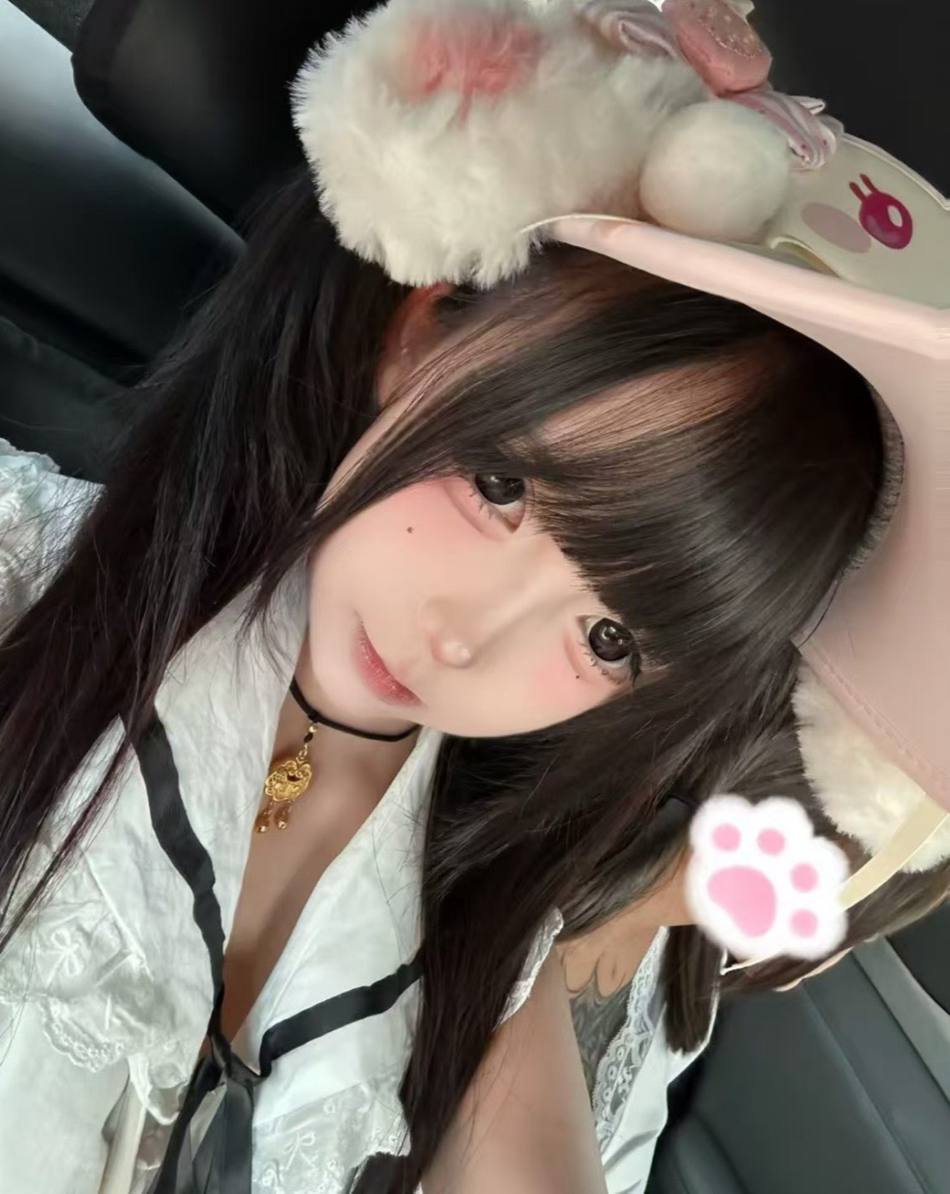 上海 上海 19岁 157cm 86 B杯 学生 萝莉 抽烟纹身:无抽烟有纹身 SM:是 无套:可 口交:可 过夜:可 可飞:可 价格:10 特点:萝莉