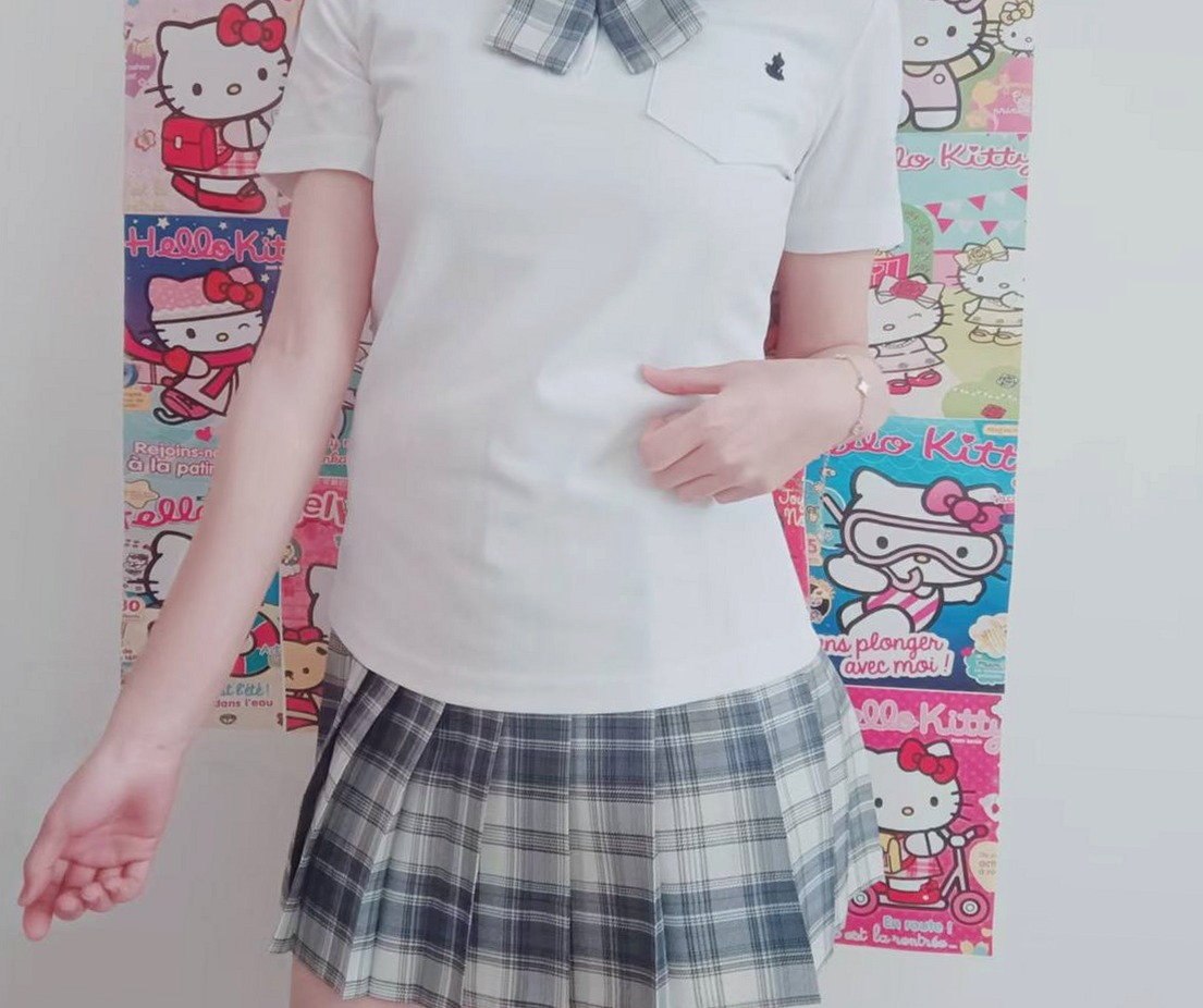 广西 柳州 18岁 157cm 94 B杯 学生 十六,会唱歌会跳舞,可口,可无t,性价比之选。甜美清纯阳光开朗。叫床好听。呻吟声绝了,乳头挺立。 抽烟纹身:无 SM:否 无套:可 口交:可 过夜:否 同居:否 可飞:周边城市(动车两个小时到达) 价格:3 特点:十六,会唱歌会跳舞,可口,可无t,性价比之选。甜美清纯阳光开朗。叫床好听。呻吟声绝了,乳头挺立。