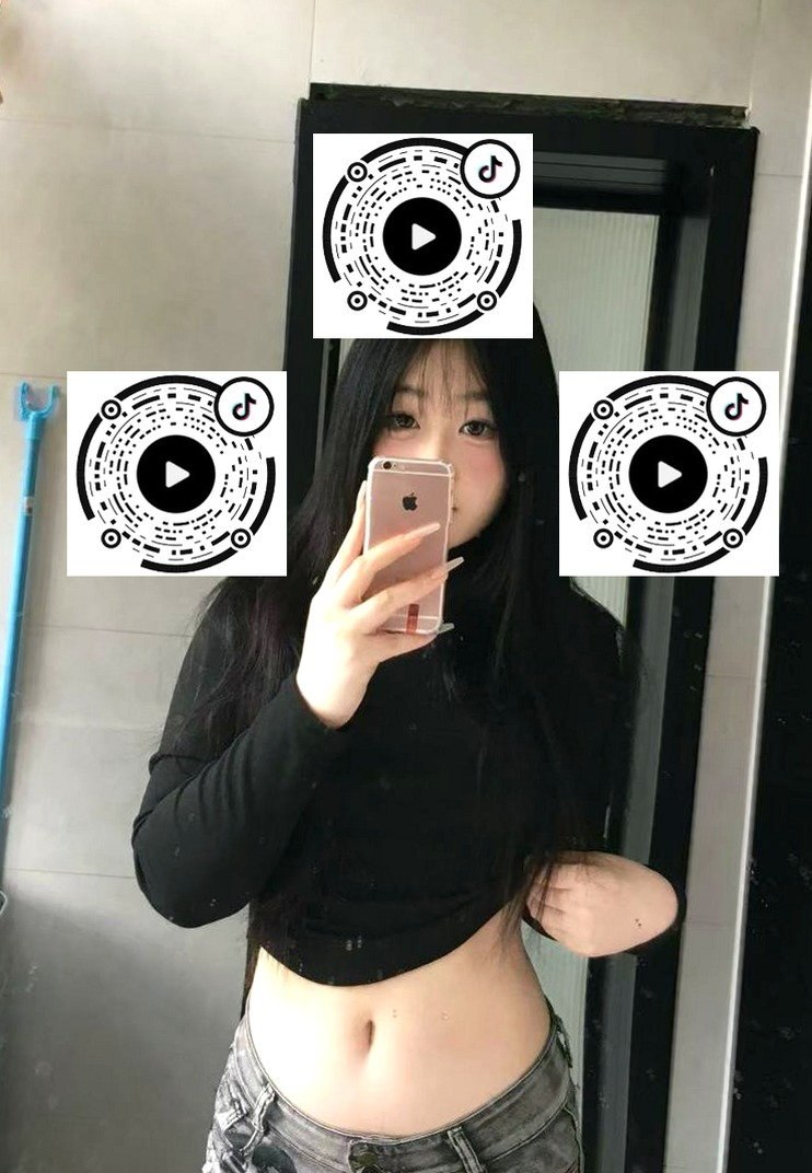 河南 郑州 21岁 169cm 64 B杯 学生 粉嫩水多,全国飞,叫声好听。玩的开。可口,可内,可无t,可SM,接受程度高,配合度高。多姿势,会给情绪价值 抽烟纹身:无 SM:是 无套:可 口交:可 过夜:可 同居:否 可飞:可 价格:9 特点:粉嫩水多,全国飞,叫声好听。玩的开。可口,可内,可无t,可SM,接受程度高,配合度高。多姿势,会给情绪价值