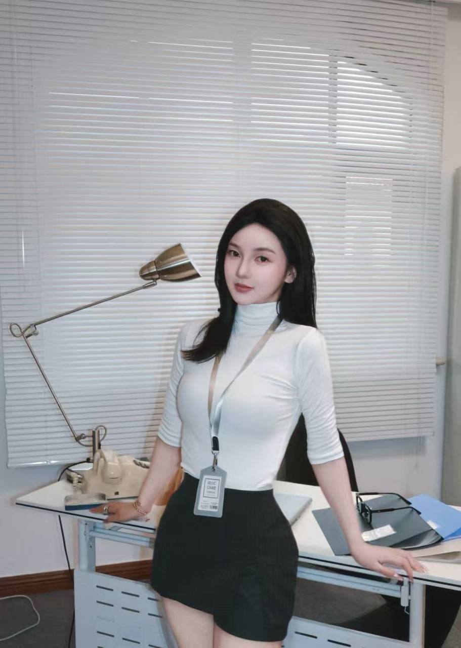 广东 深圳 20岁 162cm 98 B杯 工作 身材好 乖巧懂事 敏感体质 抽烟纹身:无 SM:轻微 无套:否 口交:否 过夜:可 同居:可 可飞:可 价格:6 特点:身材好 乖巧懂事 敏感体质