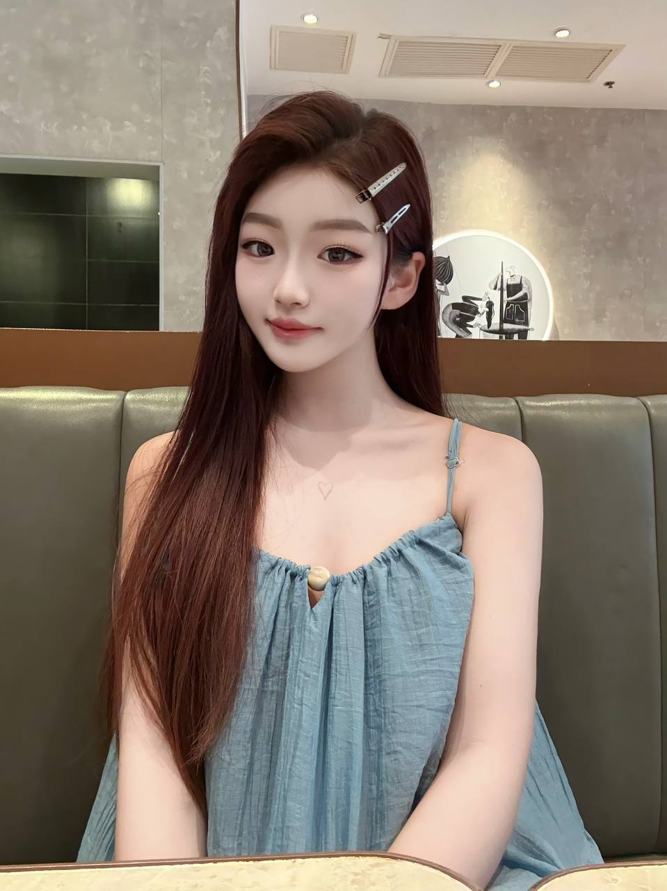上海 普陀 22岁 165cm 48 C杯 实习 性格活泼 开朗,口活好 l 活好 ,床上反差 高潮偶尔会喷水 潮吹会夹你 接受度高,很主动 体验感好 情绪价值满满 抽烟纹身:有纹身 SM:可 无套:否 口交:可 过夜:可 同居:可 可飞:可 价格:12 特点:性格活泼 开朗,口活好 l 活好 ,床上反差 高潮偶尔会喷水 潮吹会夹你 接受度高,很主动 体验感好 情绪价值满满