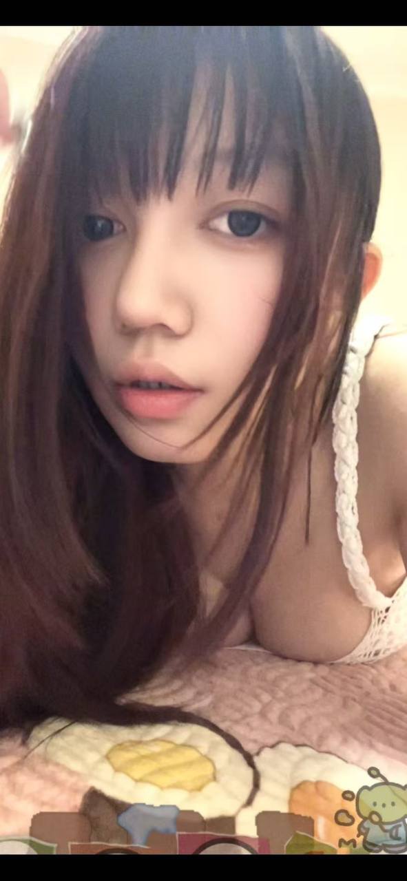 四川 成都 24岁 172cm 125 D杯 无业 我是m,可以有很多的玩法,会做饭,会做家务,陪伴情绪价值拉满 抽烟纹身:无 SM:是 无套:可 口交:可 过夜:可 同居:可 可飞:可 价格:5 特点:我是m,可以有很多的玩法,会做饭,会做家务,陪伴情绪价值拉满