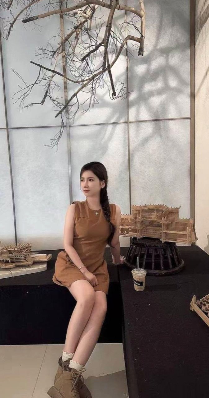 广东 广州 30岁 160cm 53 B杯 上班 身材好,有女人味,听话 抽烟纹身:有纹身 SM:否 无套:否 口交:可 过夜:可 同居:可 可飞:可 价格:8 特点:身材好,有女人味,听话