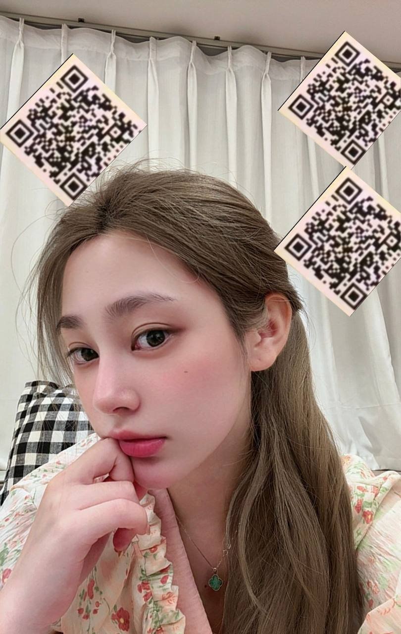 广东 广州 20岁 162cm 96 B杯 腰细屁股大,会画画,性格直爽,脾气好懂事,目前在学网球 SM:否 无套:否 口交:可 过夜:可 同居:可 可飞:可 价格:15 特点:腰细屁股大,会画画,性格直爽,脾气好懂事,目前在学网球