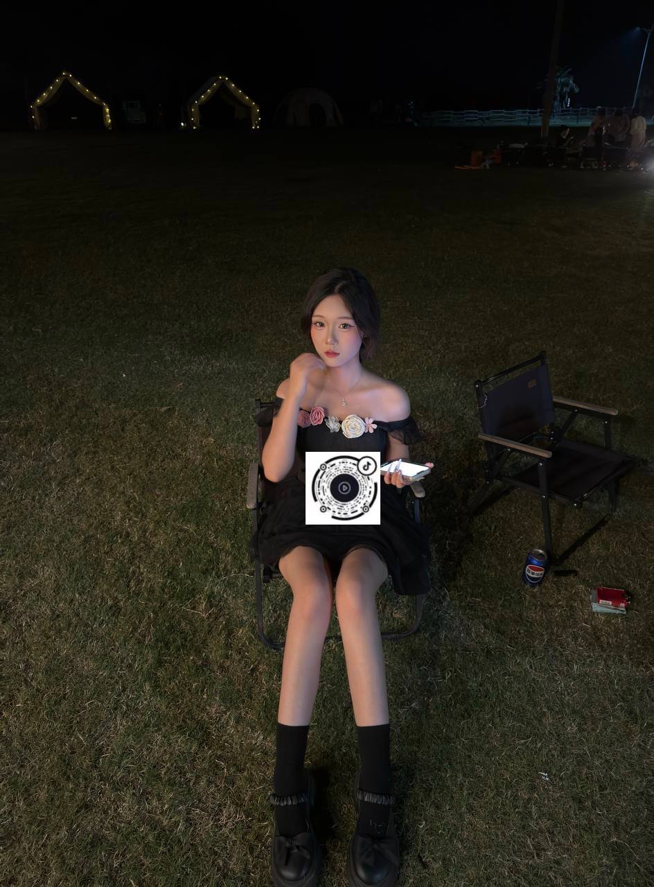 安徽 芜湖 21岁 168cm 98 A杯 销售 抽烟纹身:无 SM:否 无套:可 口交:可 过夜:可 同居:可 可飞:可 价格:14