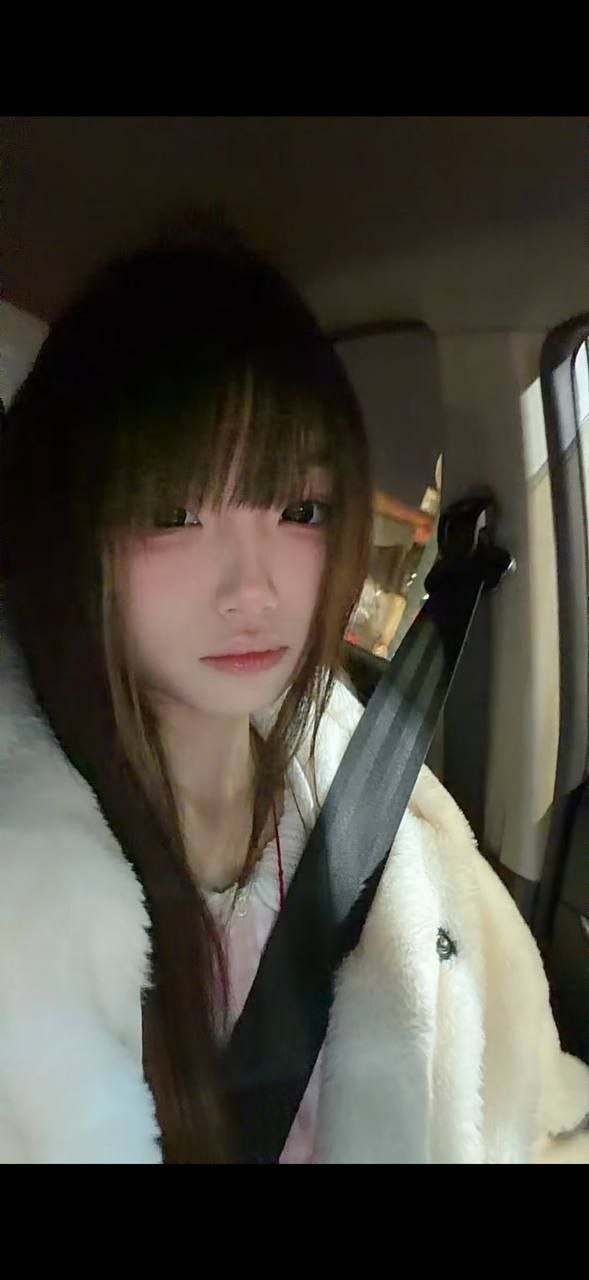湖南 长沙 18岁 168cm 77 A杯 游戏陪玩 脾气好安静 配合度高 抽烟纹身:无抽烟有纹身 SM:否 无套:可 口交:可 过夜:可 同居:否 可飞:可 价格:5 特点:脾气好安静 配合度高