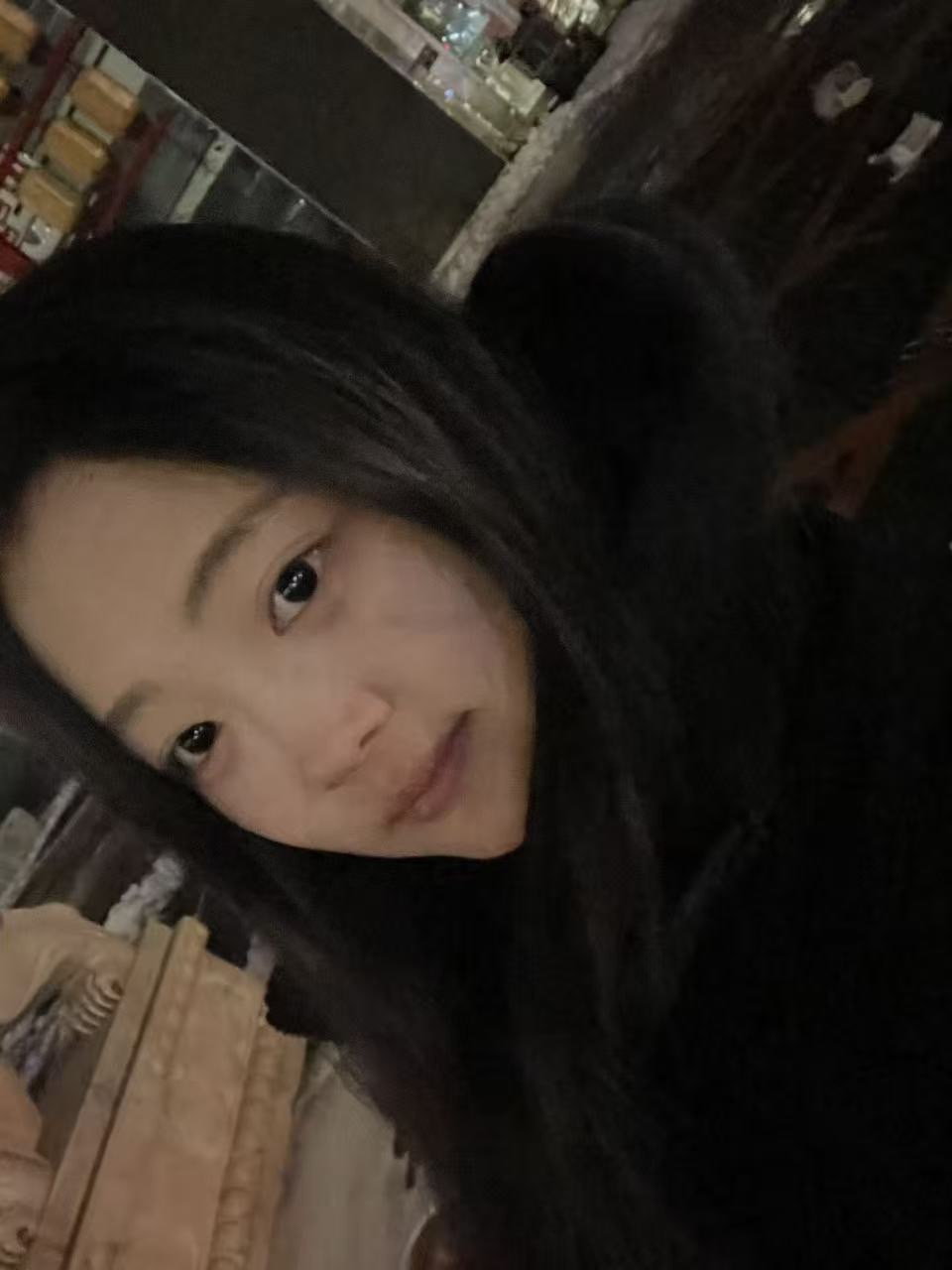 黑龙江 哈尔滨 19岁 155cm 98 B杯 人事 粉色鲍 幼瘦 双马尾 会口 水多 活好 B紧致 SM:可 无套:可 口交:可 过夜:可 同居:可 可飞:能 价格:40 特点:粉色鲍 幼瘦 双马尾 会口 水多 活好 B紧致