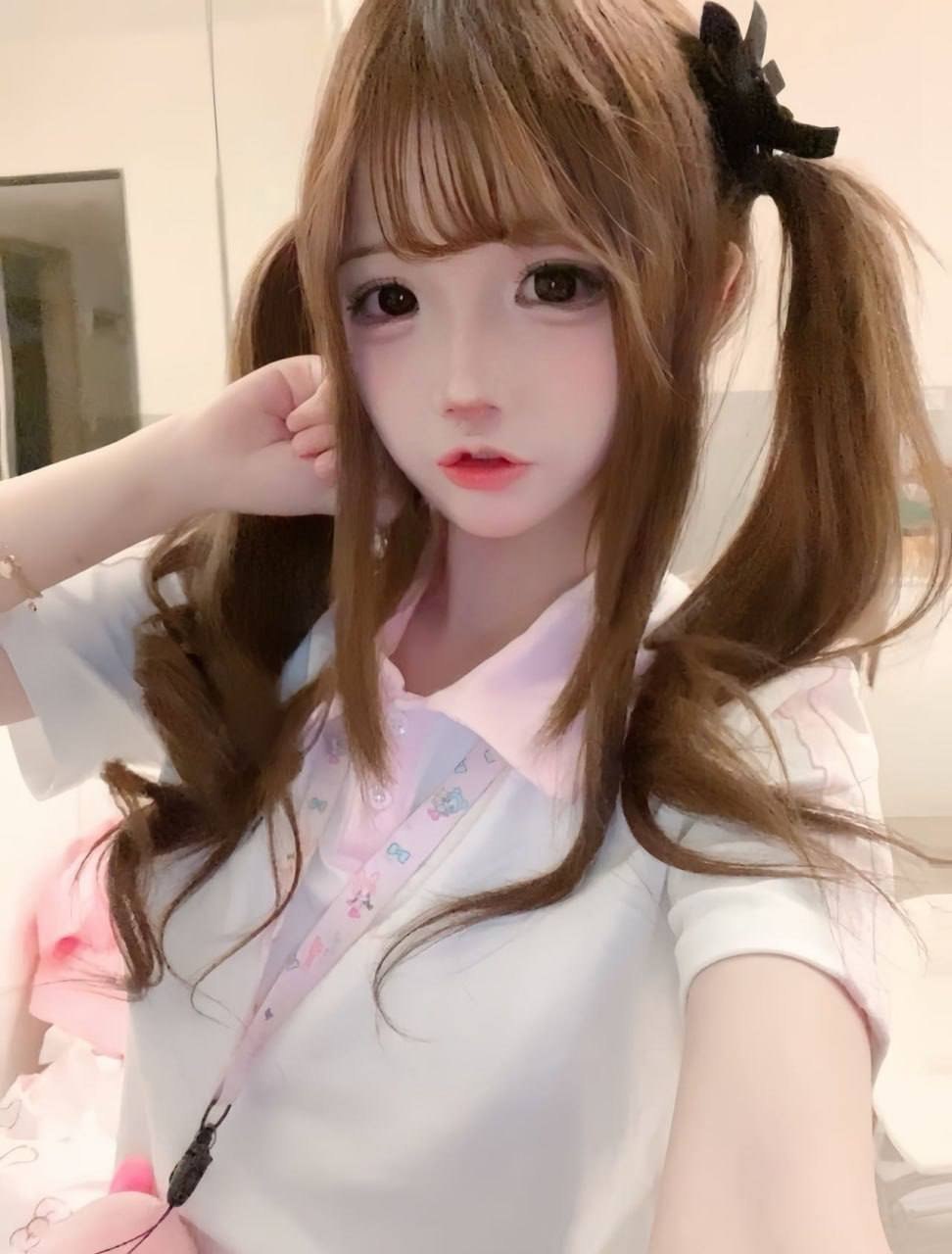 湖南 长沙 18岁 156cm 95 B杯 学生 年纪小听话嫩小少萝jk 抽烟纹身:无 SM:轻微 无套:可 口交:可 过夜:可 同居:可 可飞:可 价格:12 特点:年纪小听话嫩小少萝jk