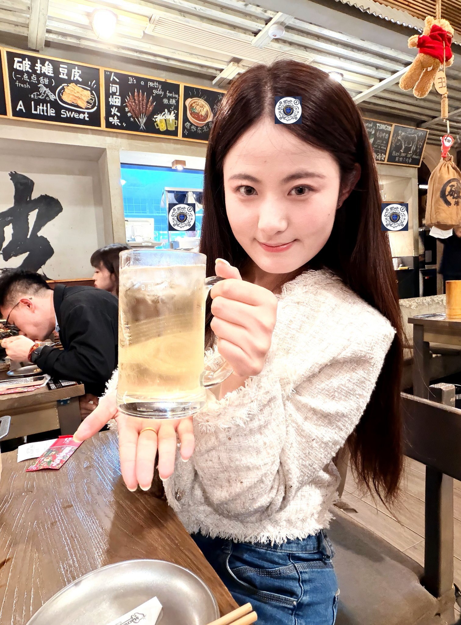 江苏 苏州 21岁 171cm 130 D杯 上班 情绪价值提供到位 可口,可无 接受度搞高 三点粉嫩 圈子干净 私生活简单 小骚逼非常的紧 性价比之选 乖巧听话 接受程度高 配合度高 老板可以自行开发多种玩法 期待老板来解锁不同姿势 懂得付出陪伴和情绪价值 抽烟纹身:有纹身 SM:是 无套:可 口交:可 过夜:可 同居:可 可飞:可以 价格:13 特点:情绪价值提供到位 可口,可无 接受度搞高 三点粉嫩 圈子干净 私生活简单 小骚逼非常的紧 性价比之选 乖巧听话 接受程度高 配合度高 老板可以自行开发多种玩法 期待老板来解锁不同姿势 懂得付出陪伴和情绪价值