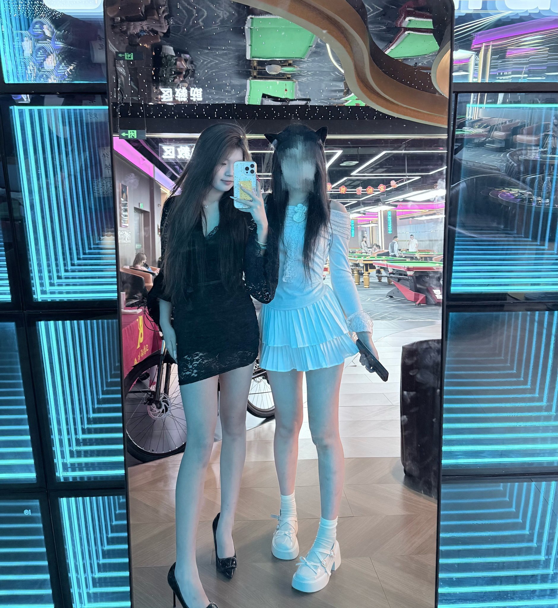 广东 深圳 18岁 168cm 98 C杯 甜美可爱 年纪小 事少 SM:否 无套:否 口交:可 过夜:可 可飞:可 价格:10 特点:甜美可爱 年纪小 事少