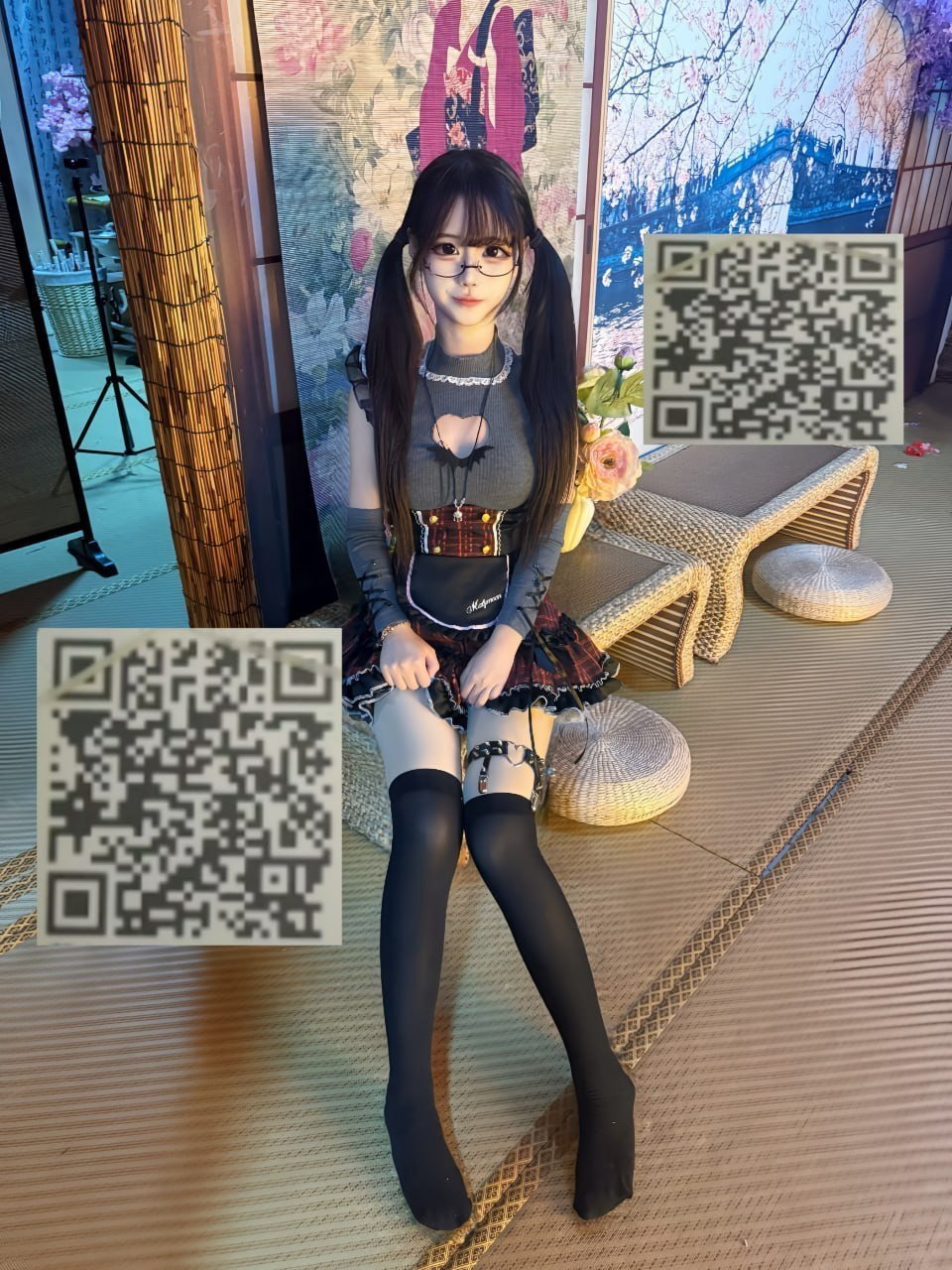 河北 石家庄 18岁 165cm 96 B杯 学生 听话 乖巧 抽烟纹身:无 SM:是 无套:可 口交:可 过夜:可 同居:可 可飞:可 价格:8 特点:听话 乖巧