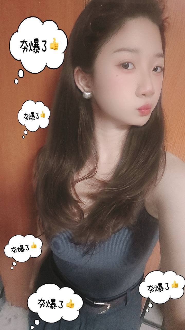 江苏 苏州 21岁 161cm 99 B杯 工作 听话 提供情绪价值共情力强 抽烟纹身:无 SM:否 无套:可 口交:可 过夜:可 同居:可 可飞:不可以 价格:14 特点:听话 提供情绪价值共情力强