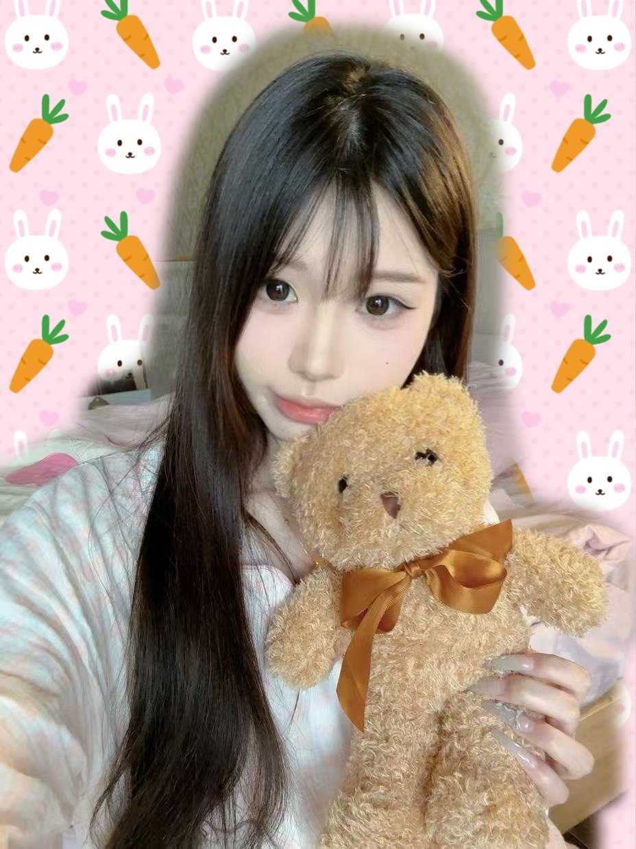 浙江 嘉兴 22岁 168cm 98 B杯 腿长 原生态 抽烟纹身:无 SM:轻 无套:否 口交:可 过夜:可 同居:可 可飞:能 价格:25-30 特点:腿长 原生态