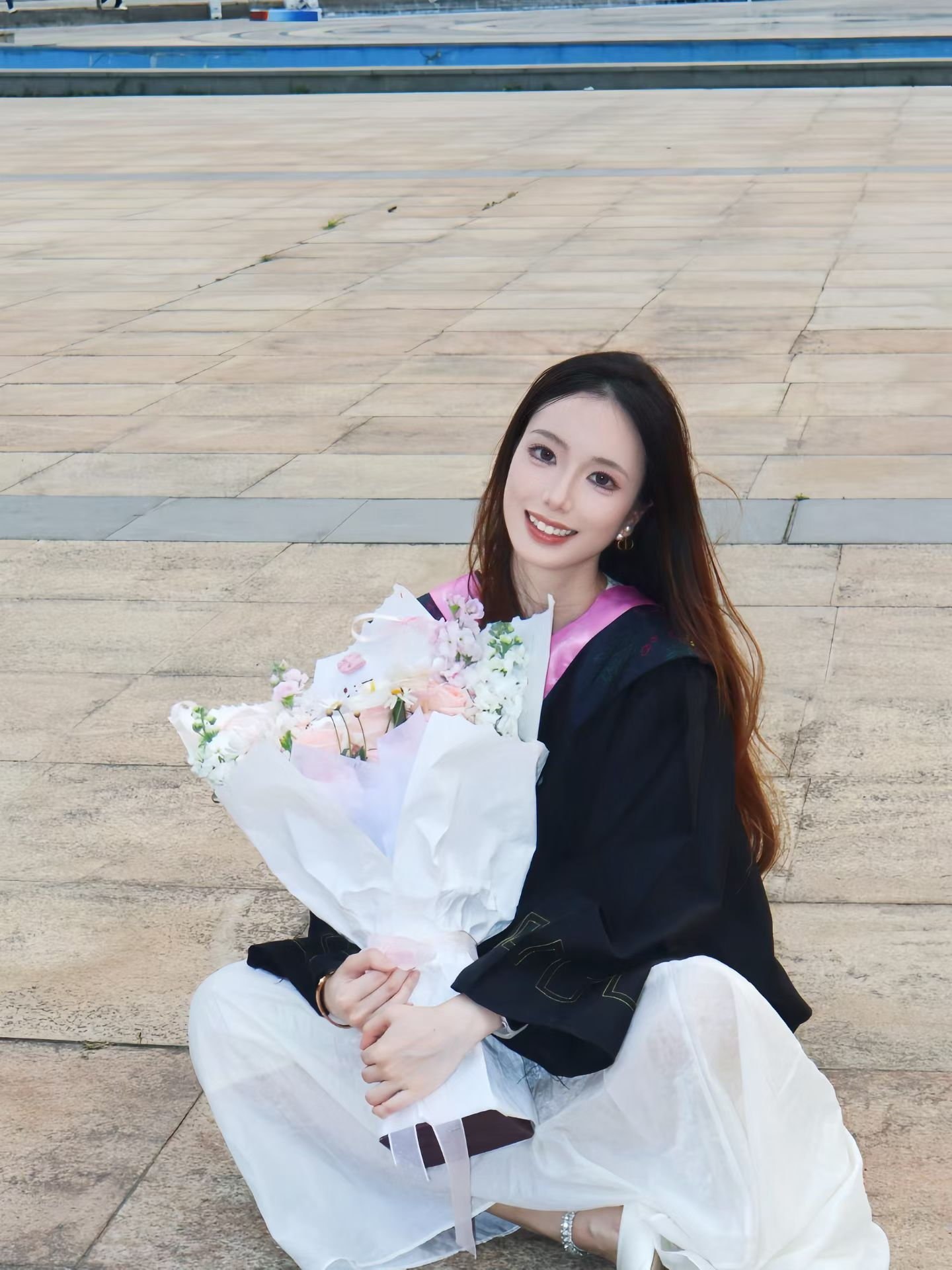 广西 南宁 23岁 161cm 43 A杯 音乐老师 00后音乐老师,会乐器和唱歌,温柔脾气好,善解人意,擅长提供情绪价值,可舔阴/肛,强制自慰,潮吹失禁,语言侮辱,模拟强见,角色扮演,情趣玩具 抽烟纹身:无 SM:是 无套:否 口交:否 过夜:否 同居:否 可飞:尽量不,有近一点的省份也可以 价格:3 特点:00后音乐老师,会乐器和唱歌,温柔脾气好,善解人意,擅长提供情绪价值,可舔阴/肛,强制自慰,潮吹失禁,语言侮辱,模拟强见,角色扮演,情趣玩具
